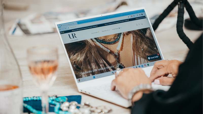 How to Buy Jewelry Online Safely and Avoid Scams - Complete Guide