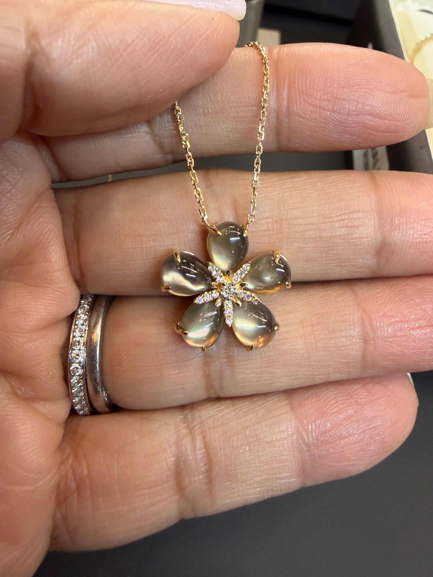 14k Yellow Gold Necklace With Smoky Topaz 18 inches