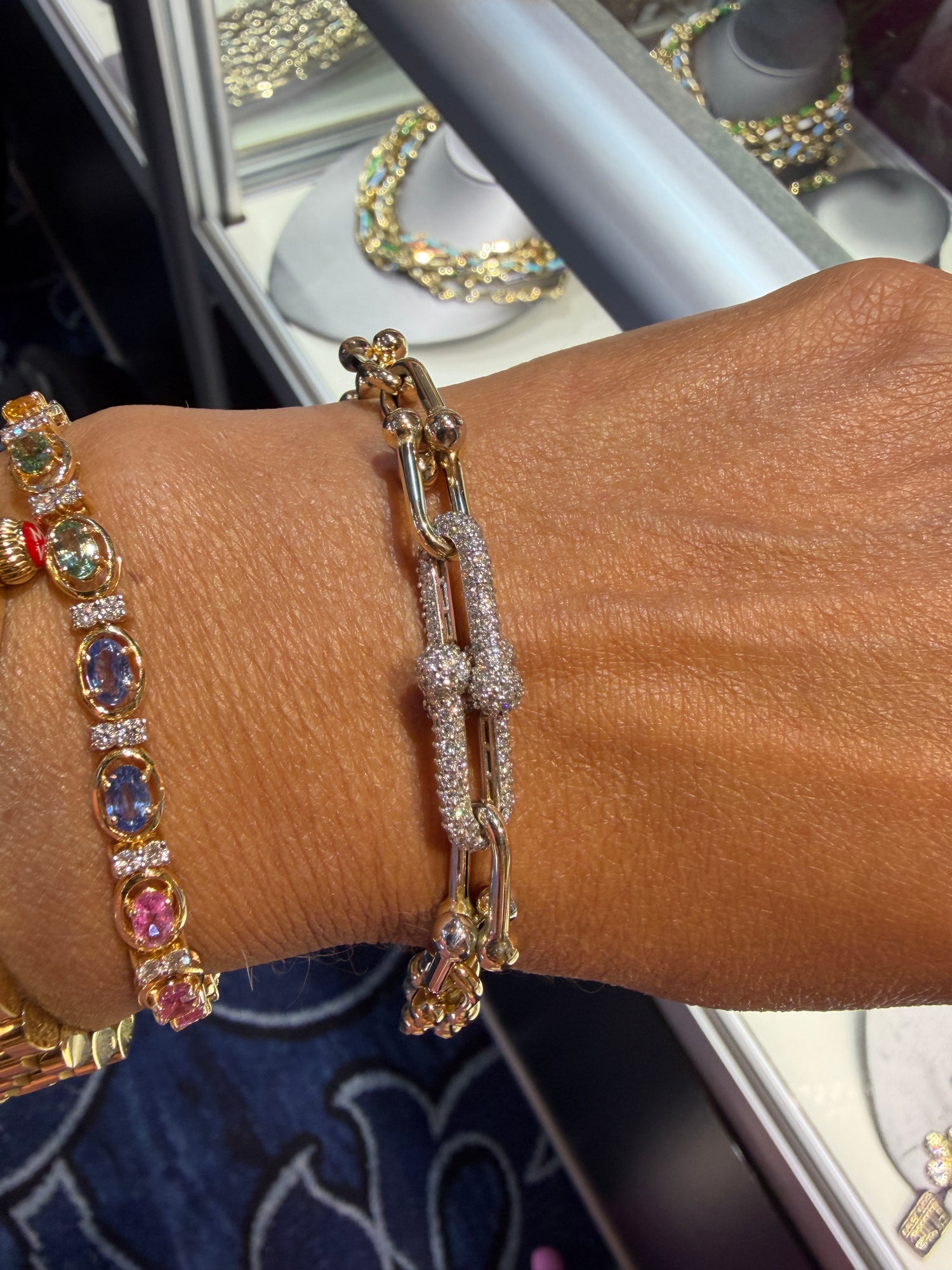 14k Yellow Gold Bracelet With Diamond