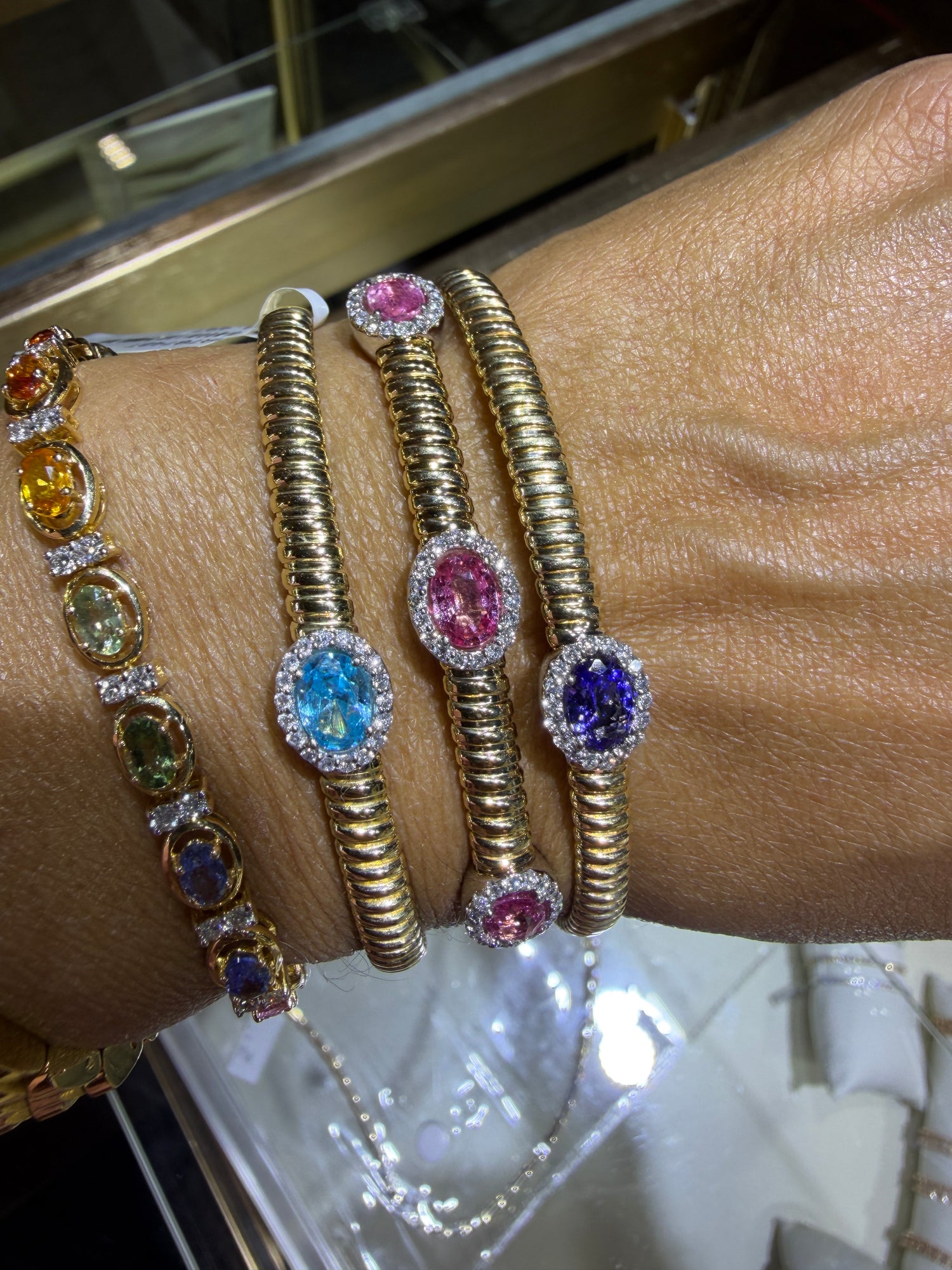 14k Yellow Gold Bracelet With Sapphire