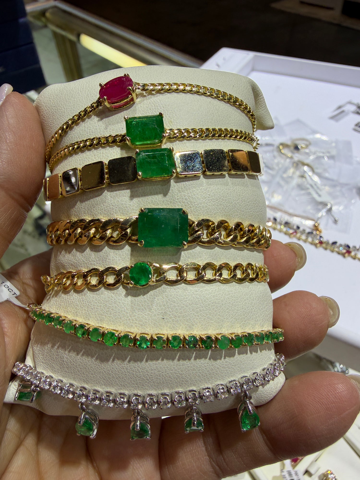 14k Yellow Gold Bracelets With Emerald