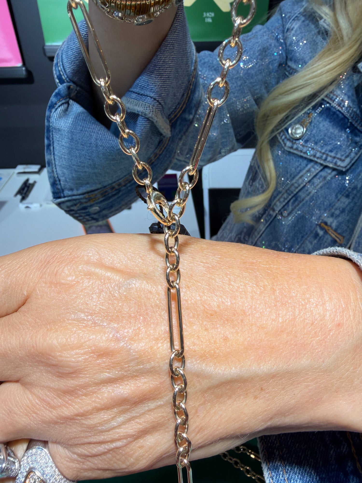 14k Yellow Gold Necklace 24 inches