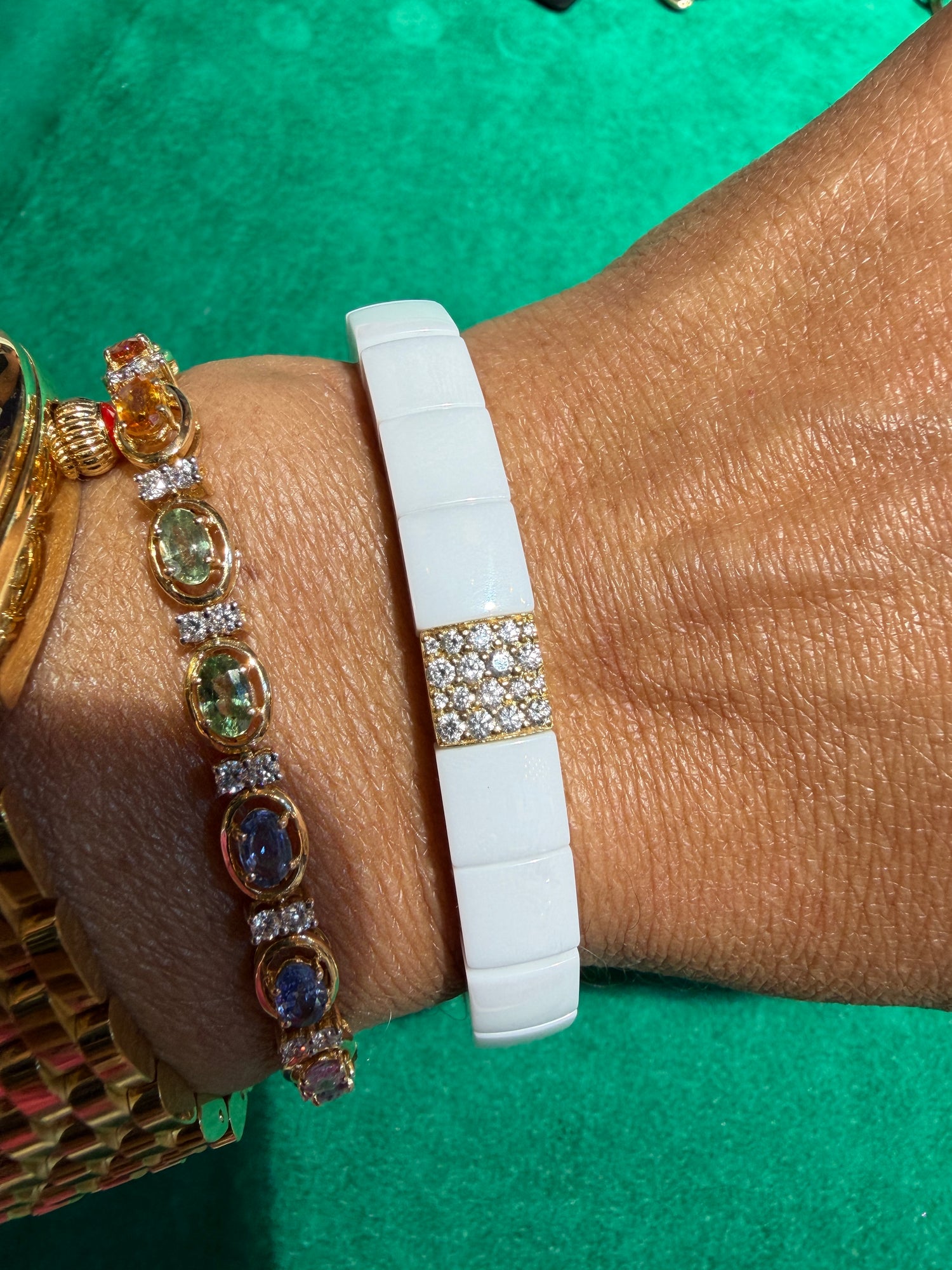 14k Yellow Gold Bracelet With Enamel