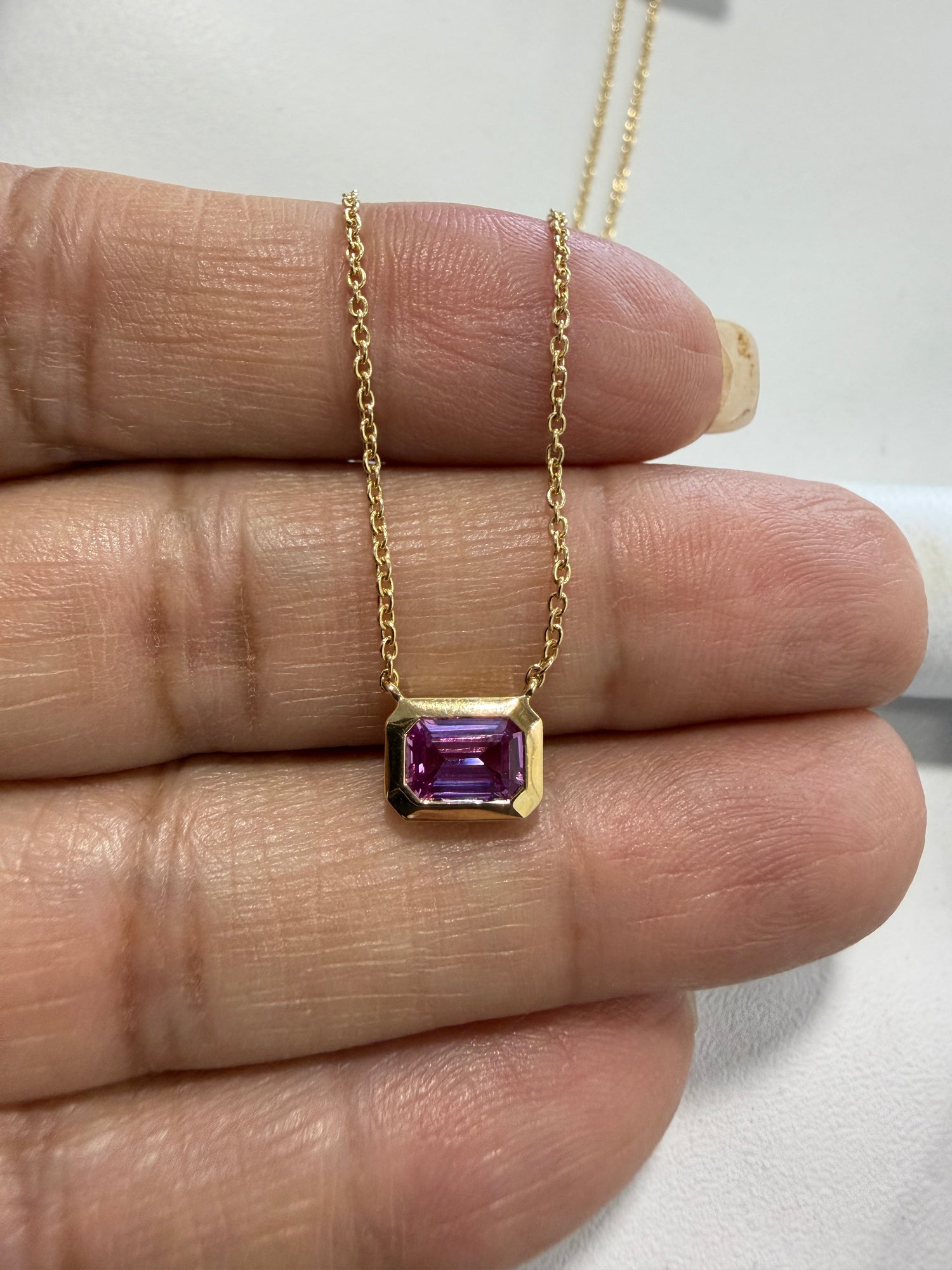 14k Yellow Gold Necklace With Sapphire