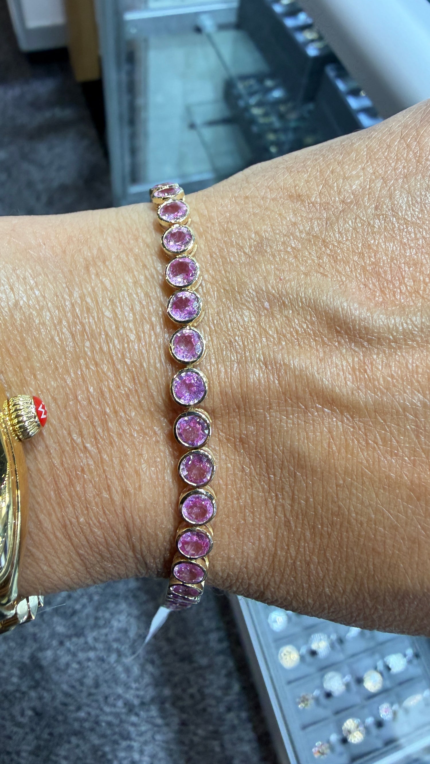 14k Yellow Gold Bracelet With Sapphire