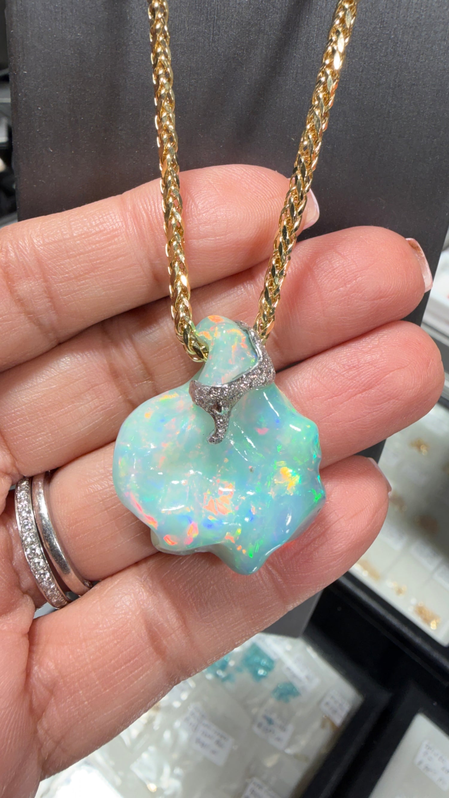 14k Yellow Gold Necklace With Mexican Opal