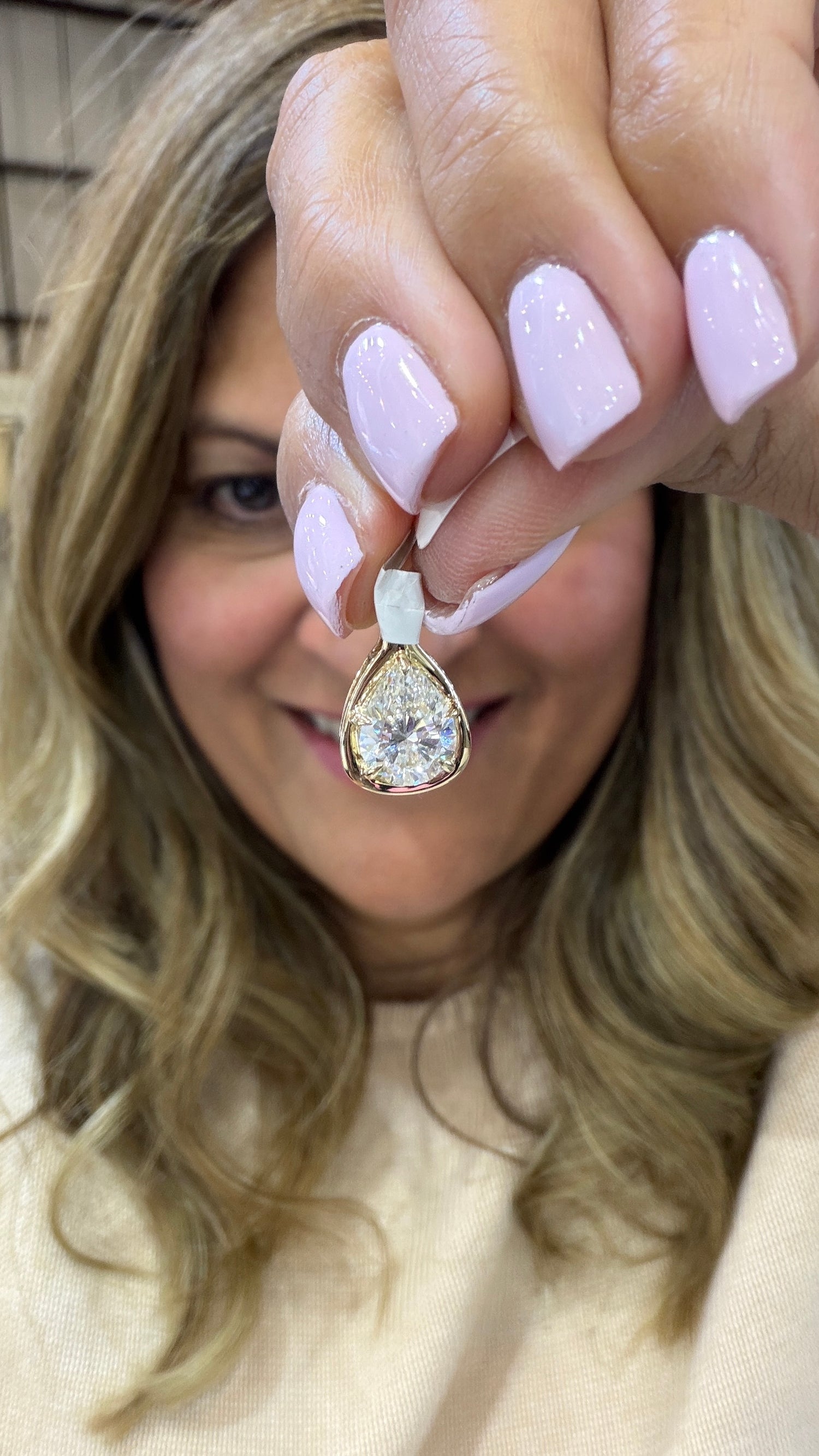 14k Yellow Gold Pendant With Lab Diamonds