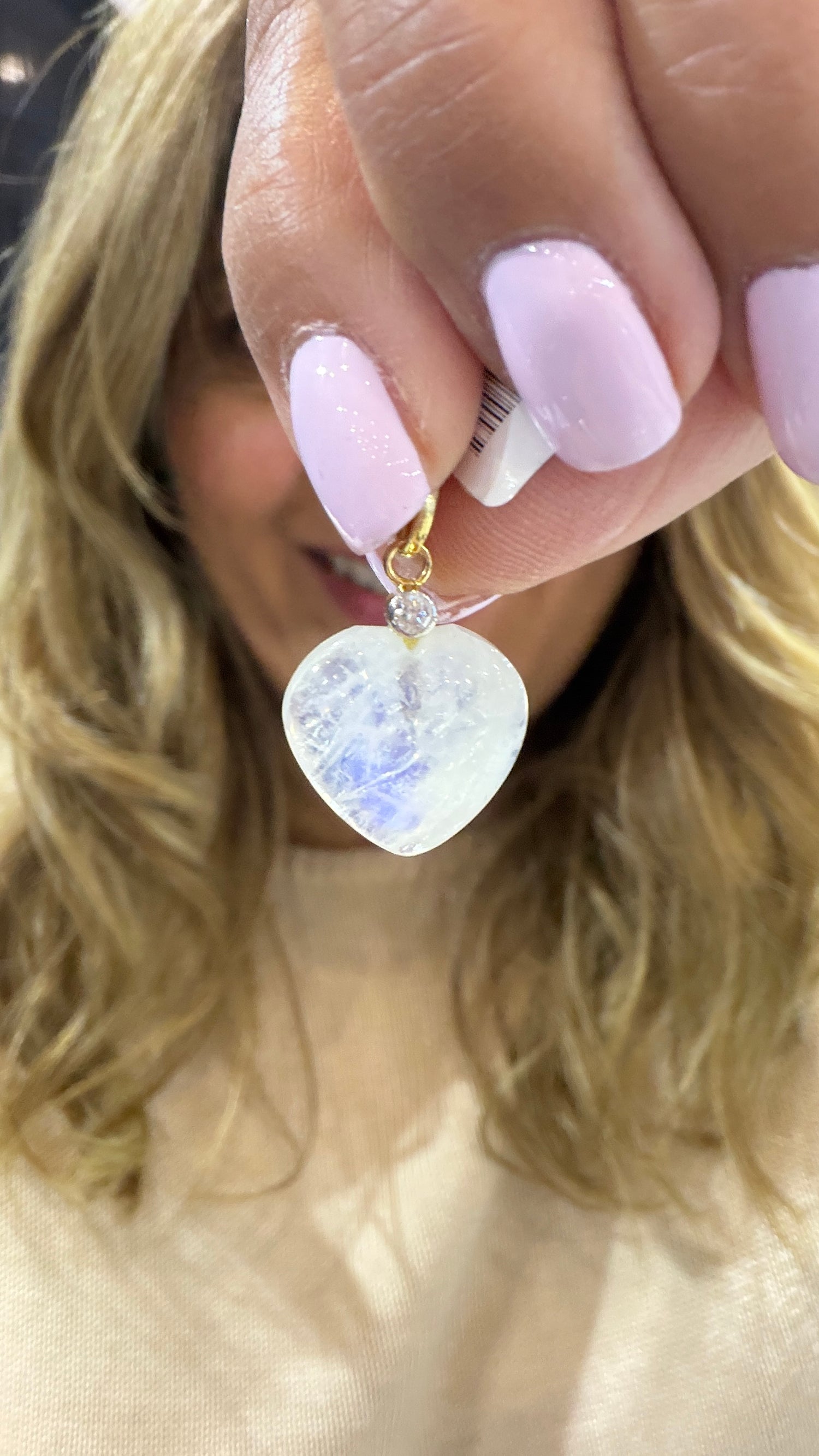 14k Yellow Gold Pendant With Moonstone