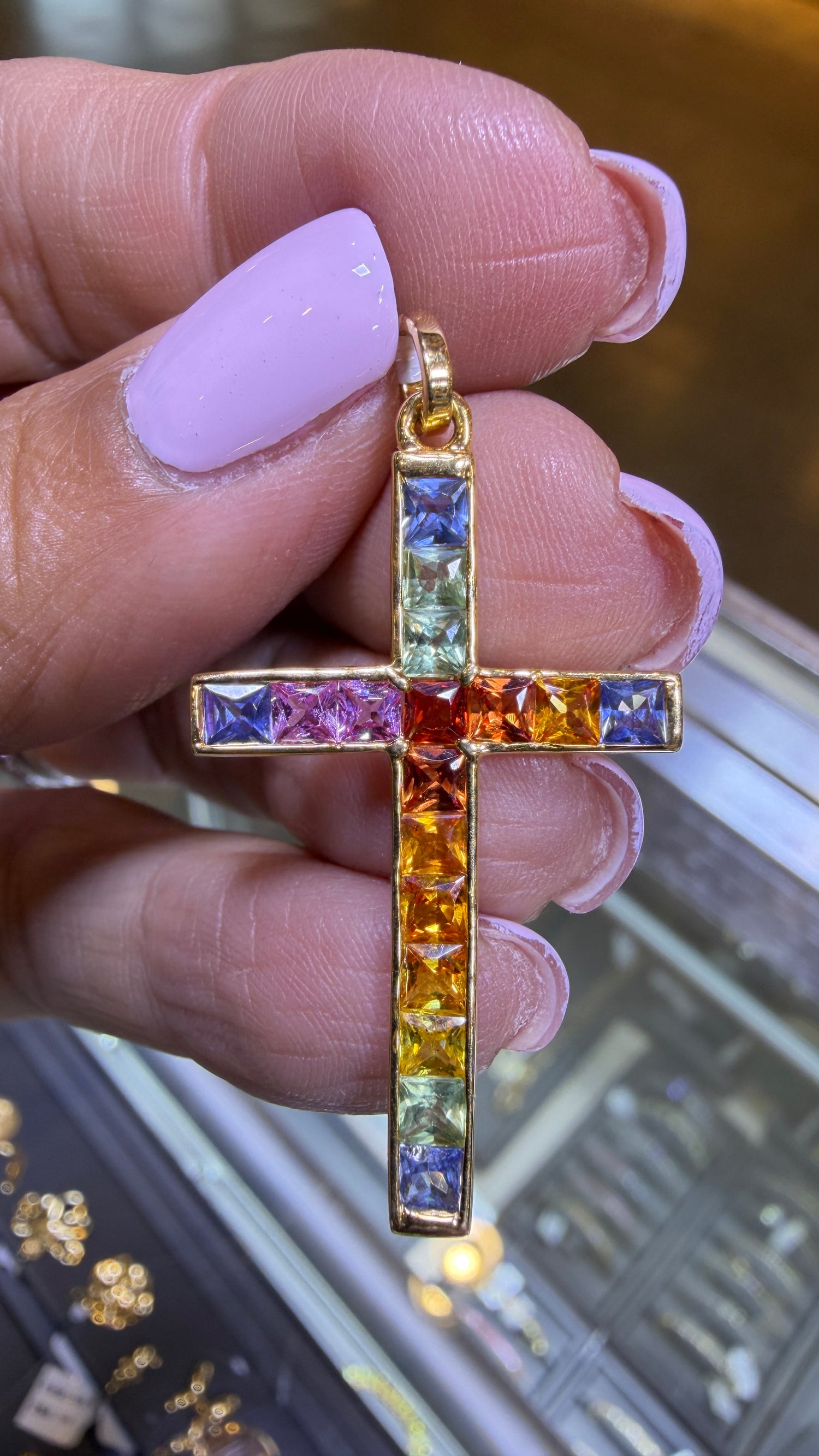 14k Yellow Gold Pendant With Sapphire