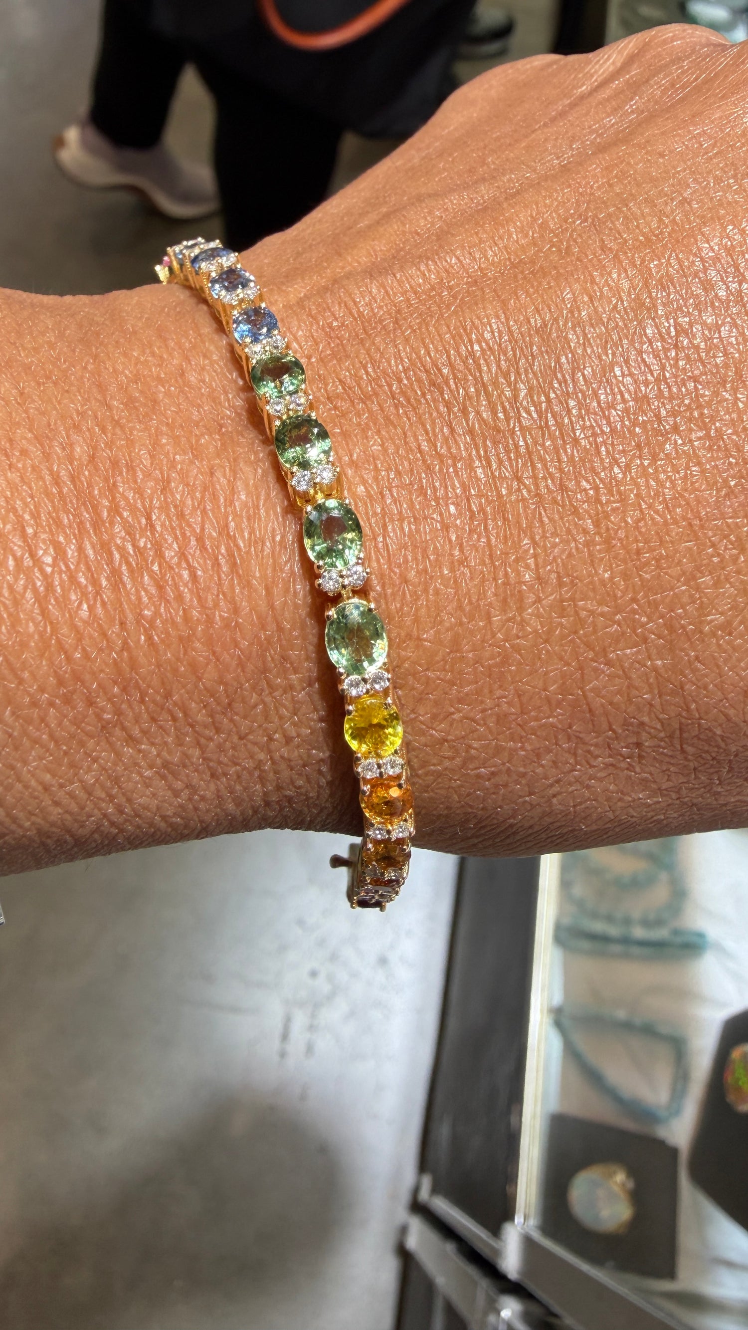 SHOW SPECIAL!!! 14k Gold Filled Bracelet With Oval Sunset Sapphires 7 inches