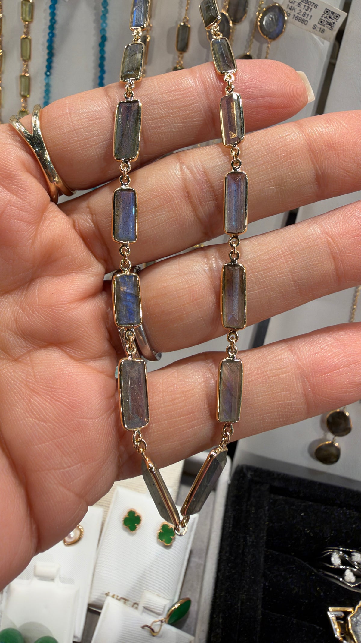14k Yellow Gold Necklace With Labradorite