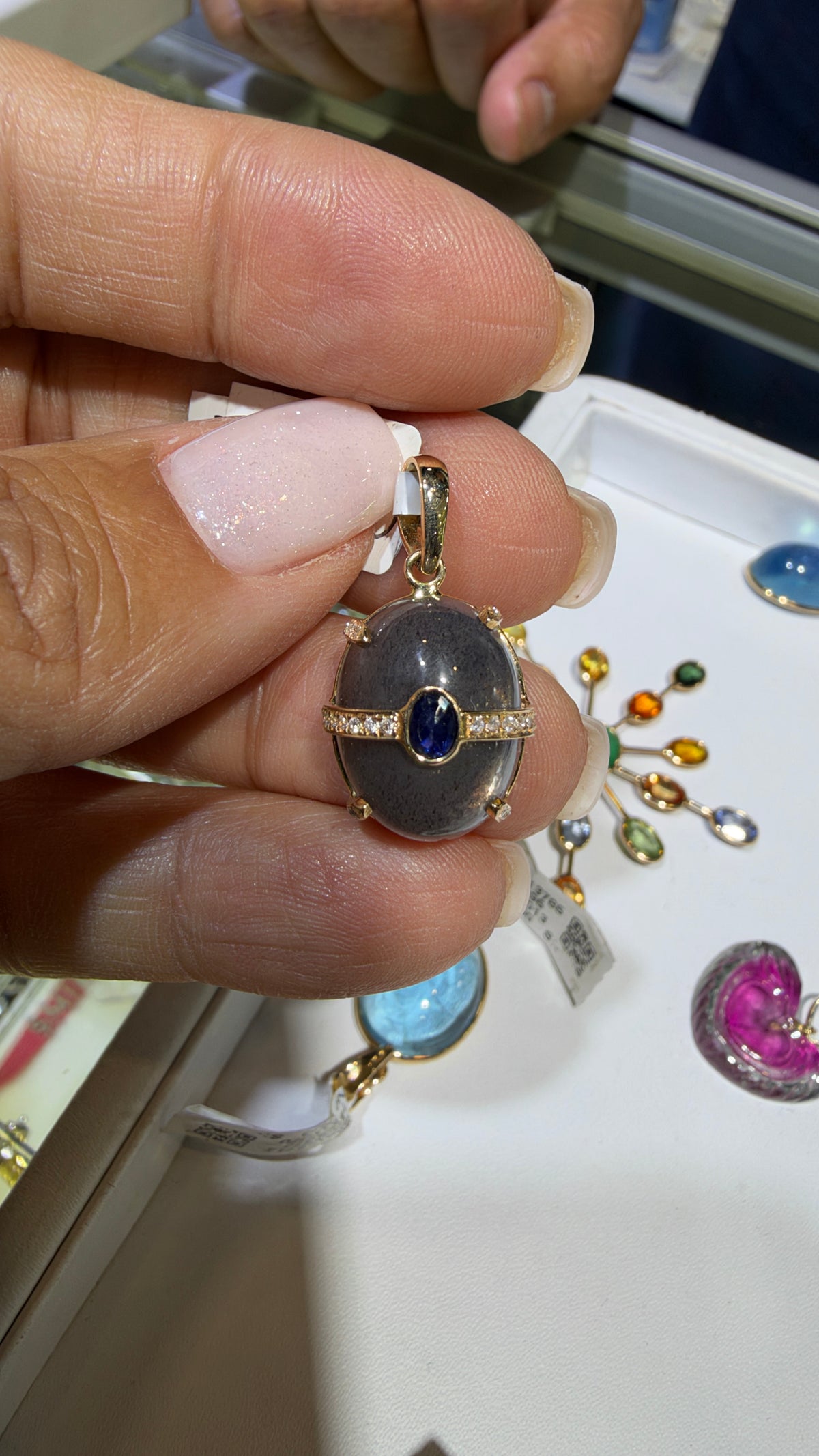 14k Yellow Gold Pendant With Labradorite And Sapphire