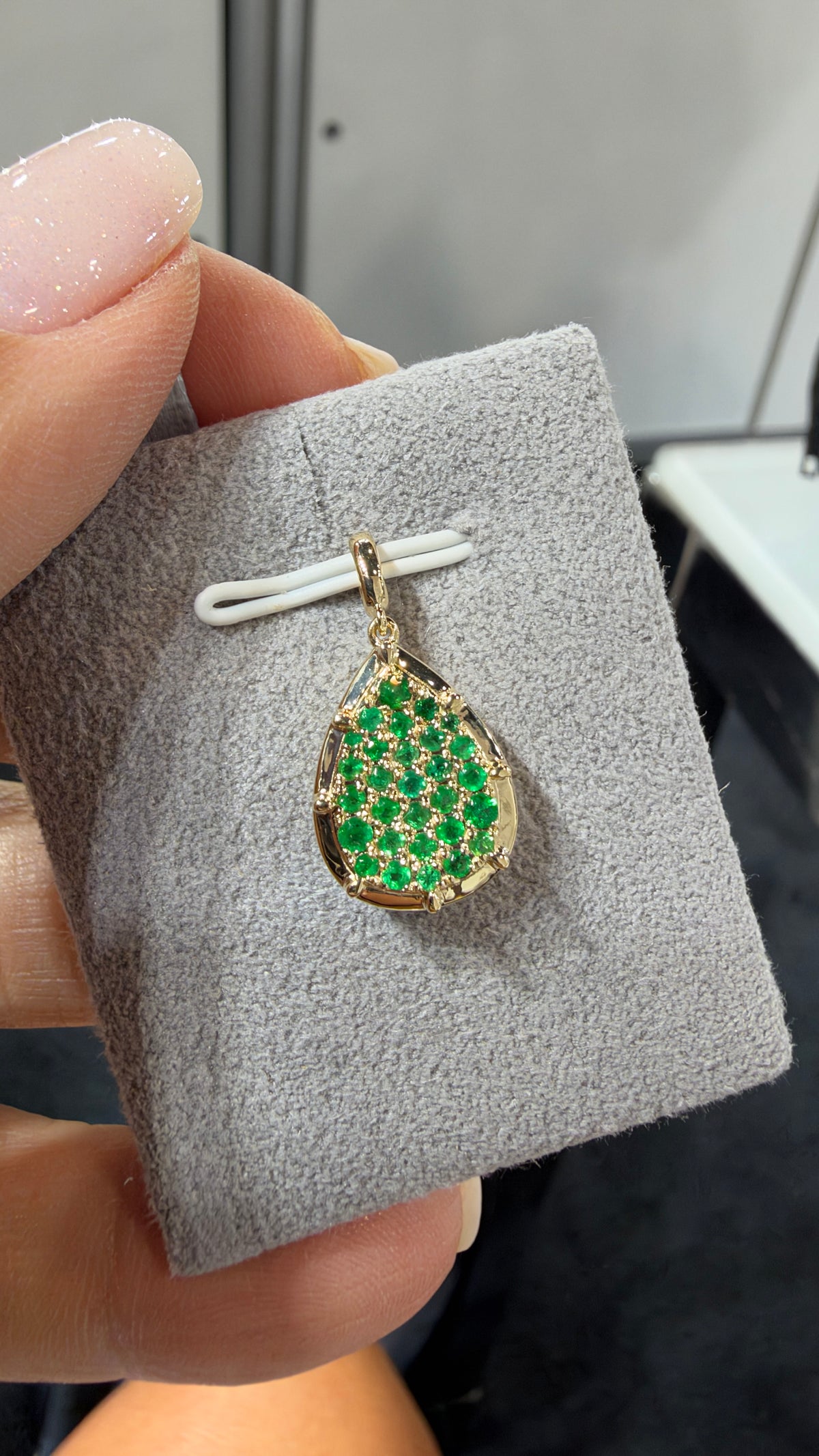 14k Yellow Gold Pendant With Emerald