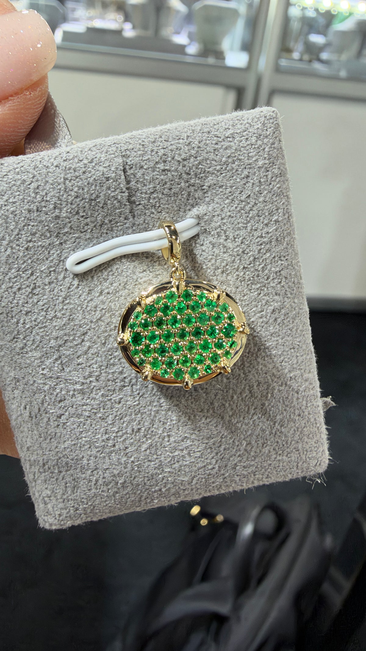 14k Yellow Gold Pendant With Emerald