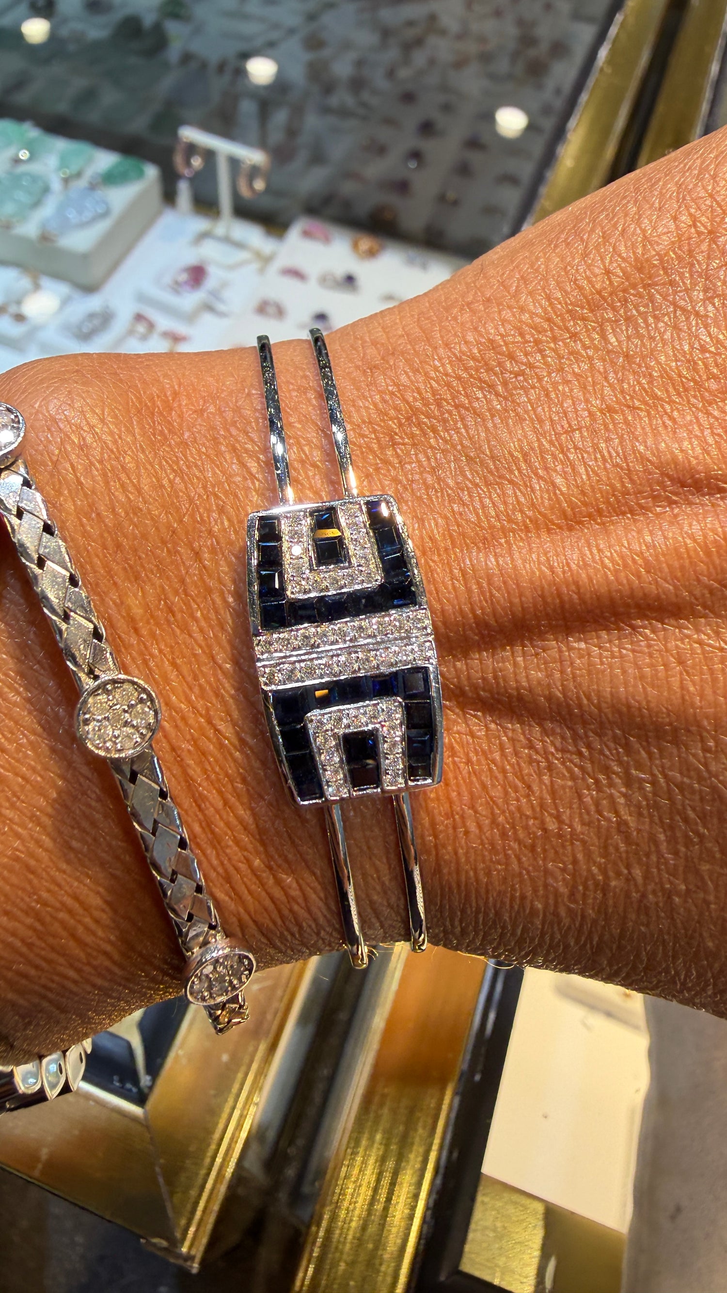 18k White Gold Bracelet With Sapphire
