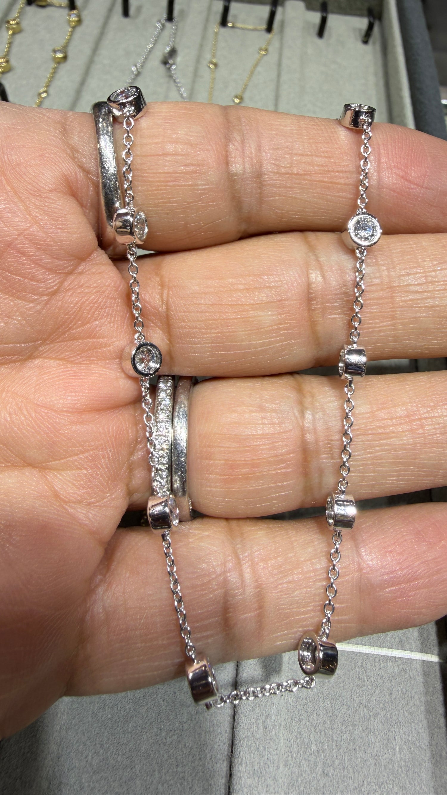 18k White Gold Necklace With Diamond Bezels (2 Cts) 16-18 inches