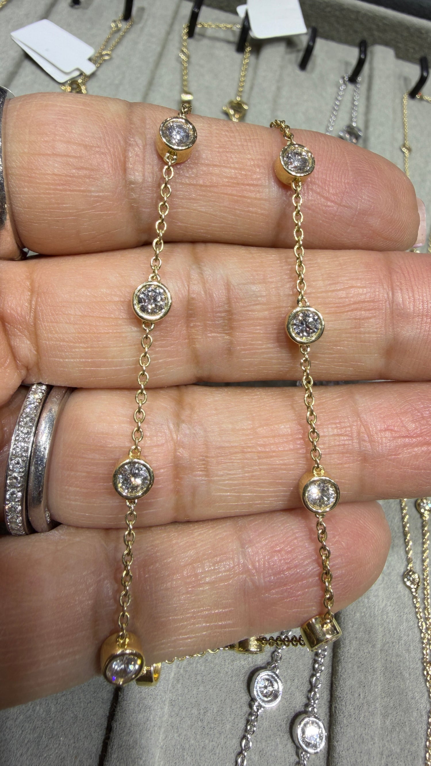 14k Yellow Gold Necklace With Diamond Bezels (2 cts) 16-18 inches