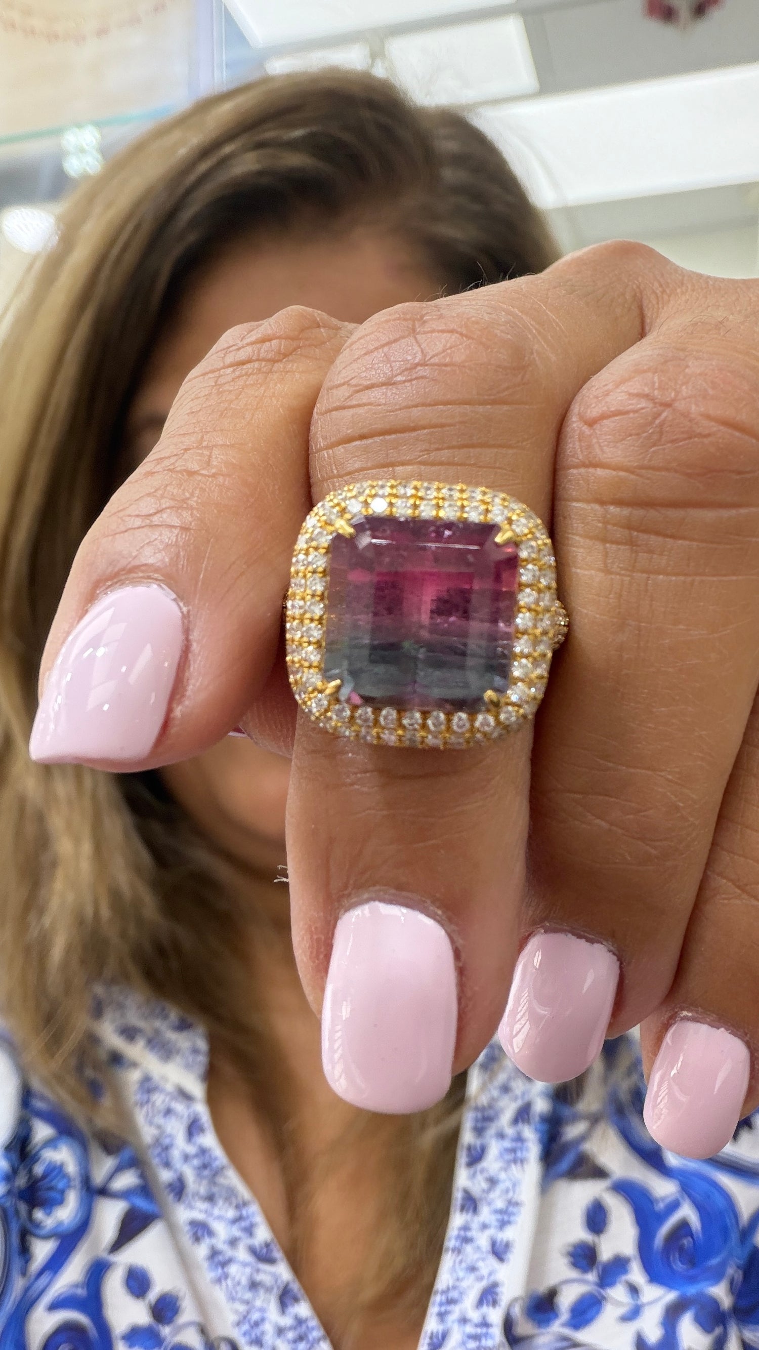 18k Yellow Gold Ring With Tourmaline Size 7