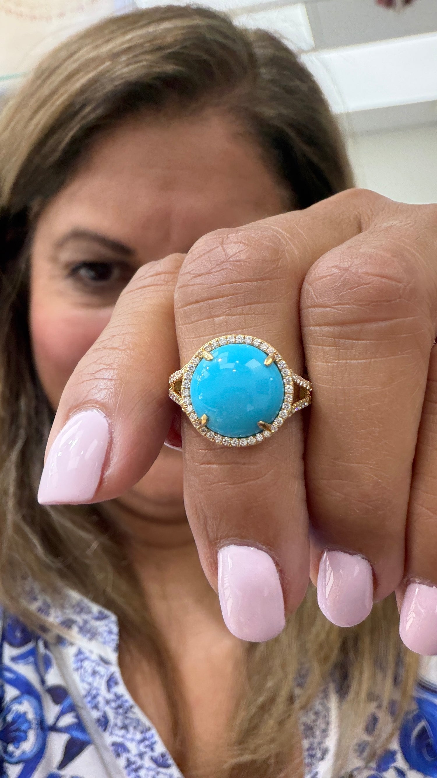 18k Yellow Gold Ring With Turquoise Size 7