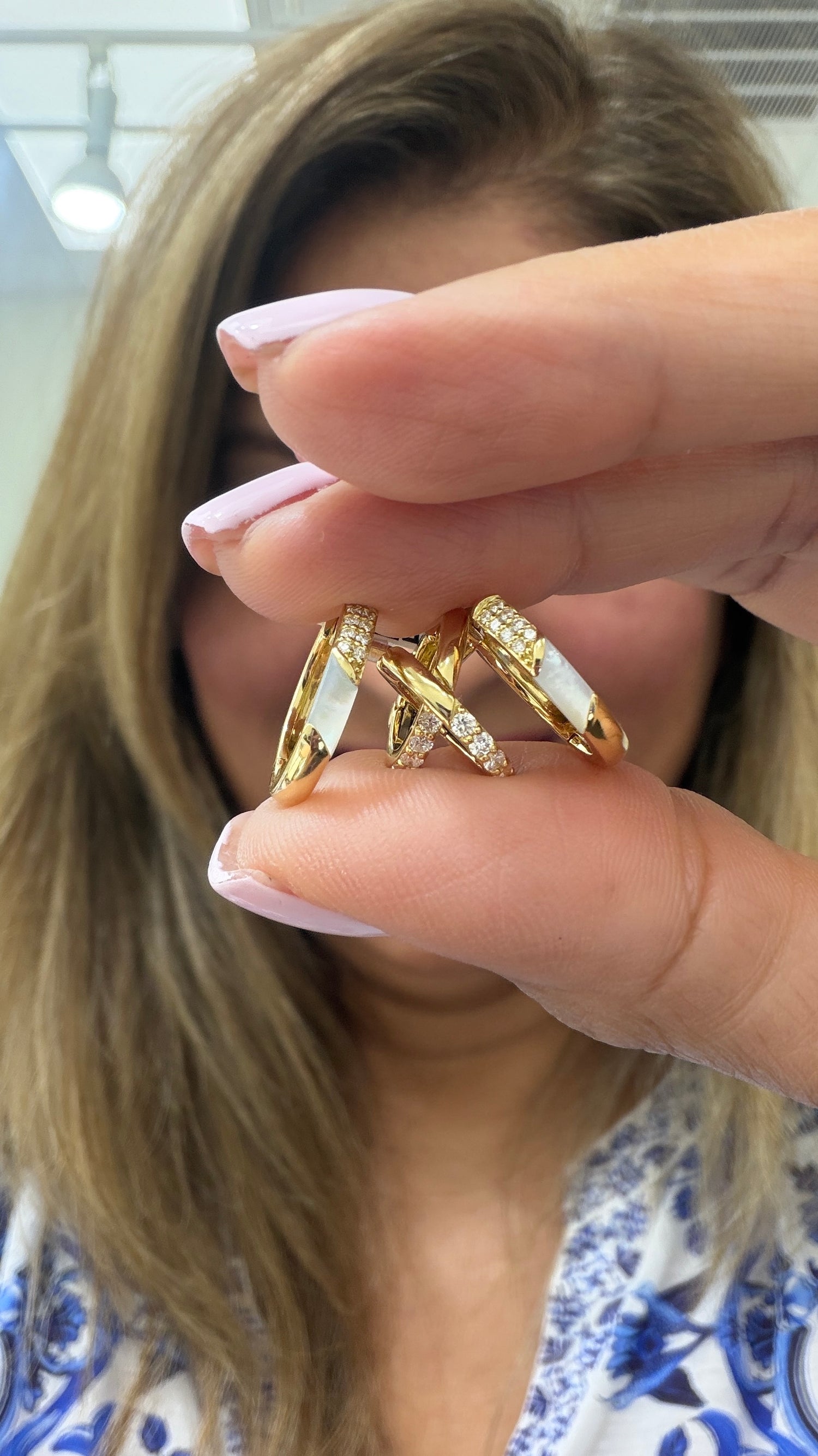14k Yellow Gold Earrings With Mother Of Pearl