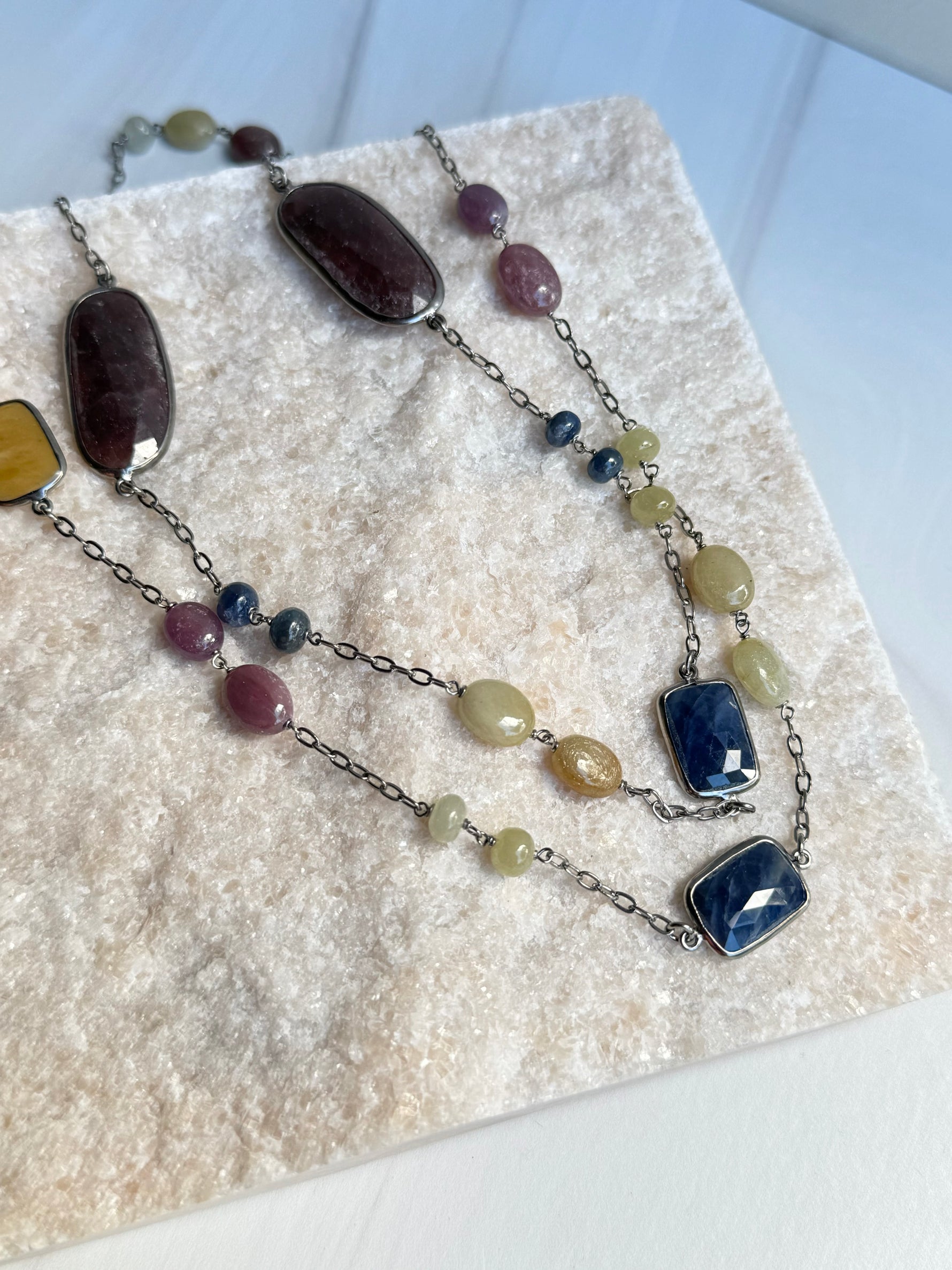 Creamy Sapphire Chain Necklace | Ulka Rocks