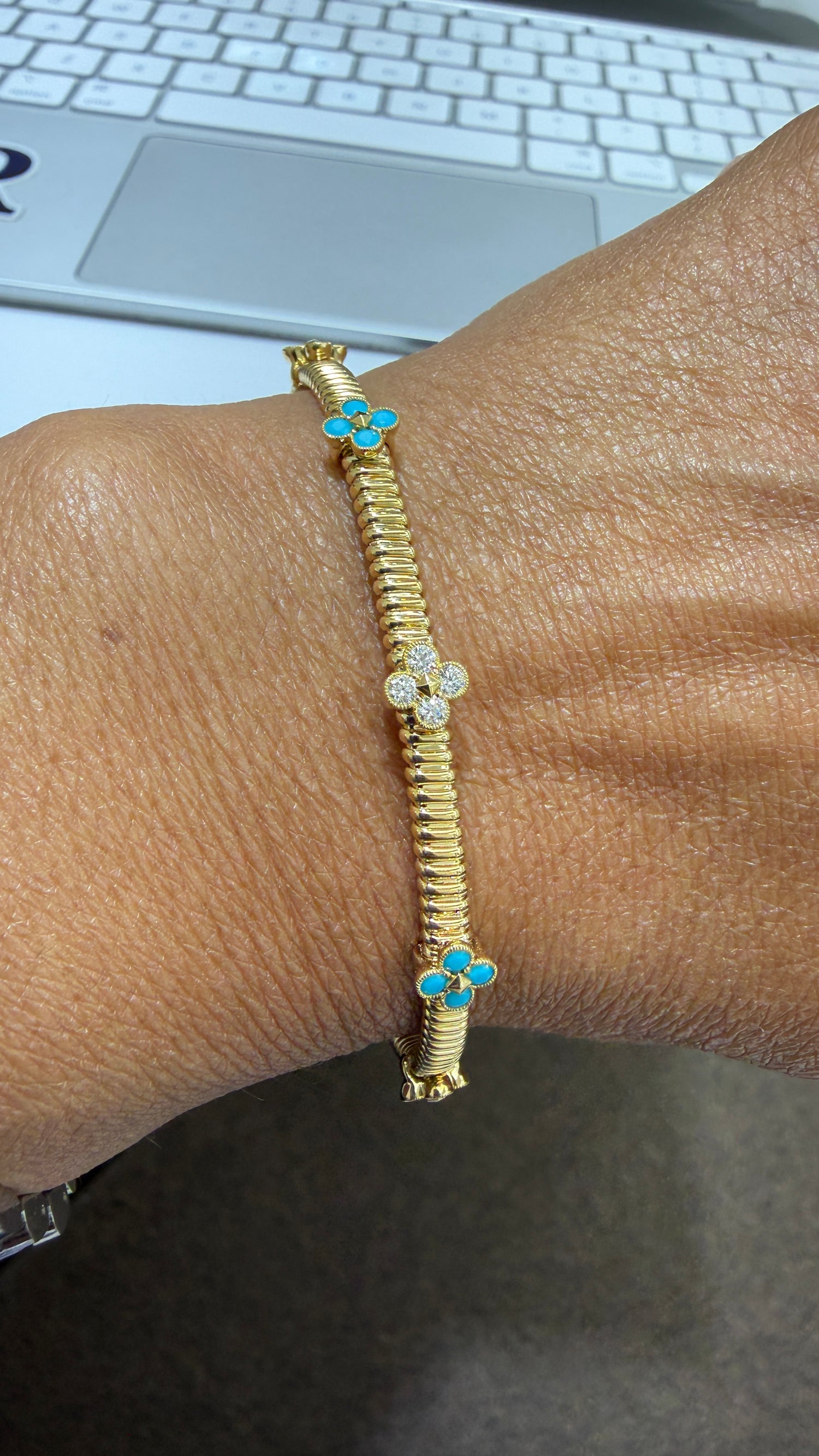 18k Yellow Gold Bracelet With Turquoise