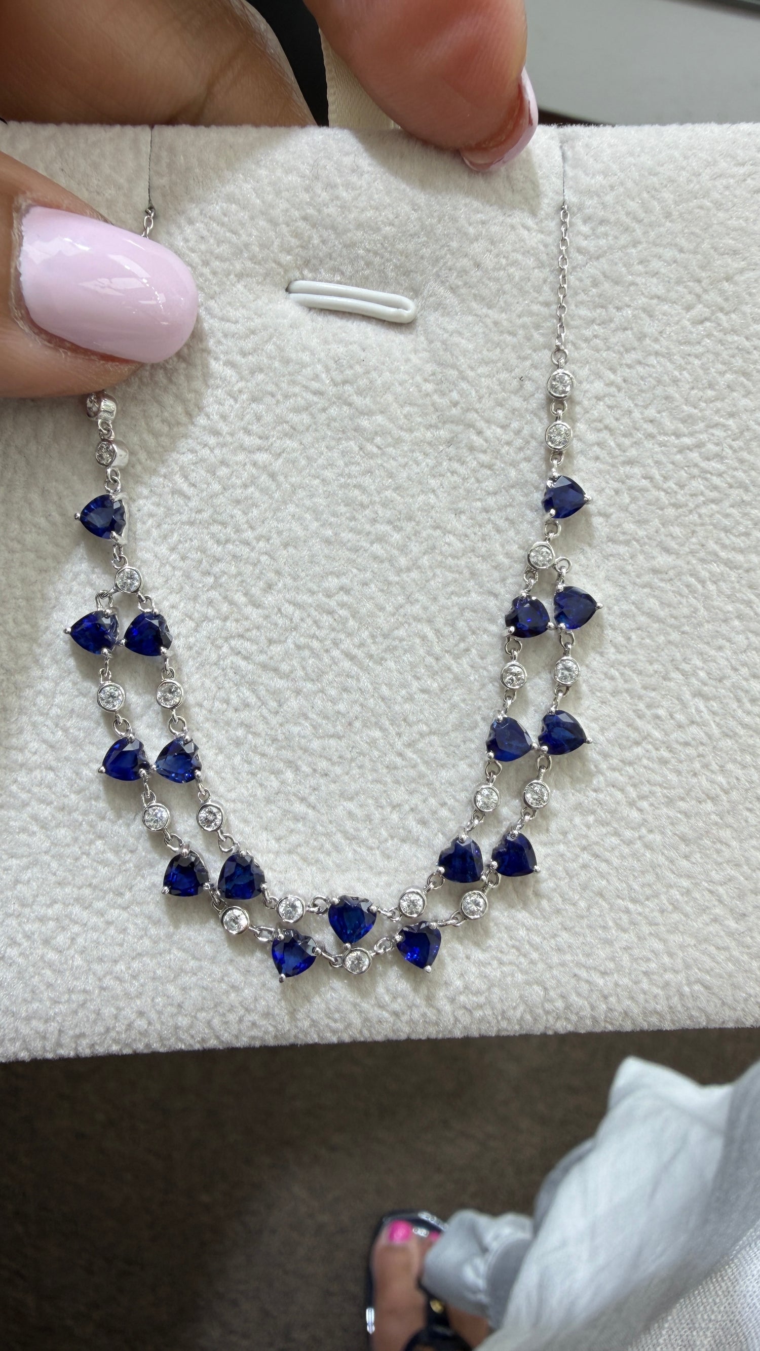 18k White Gold Necklace With Sapphire 18 inches