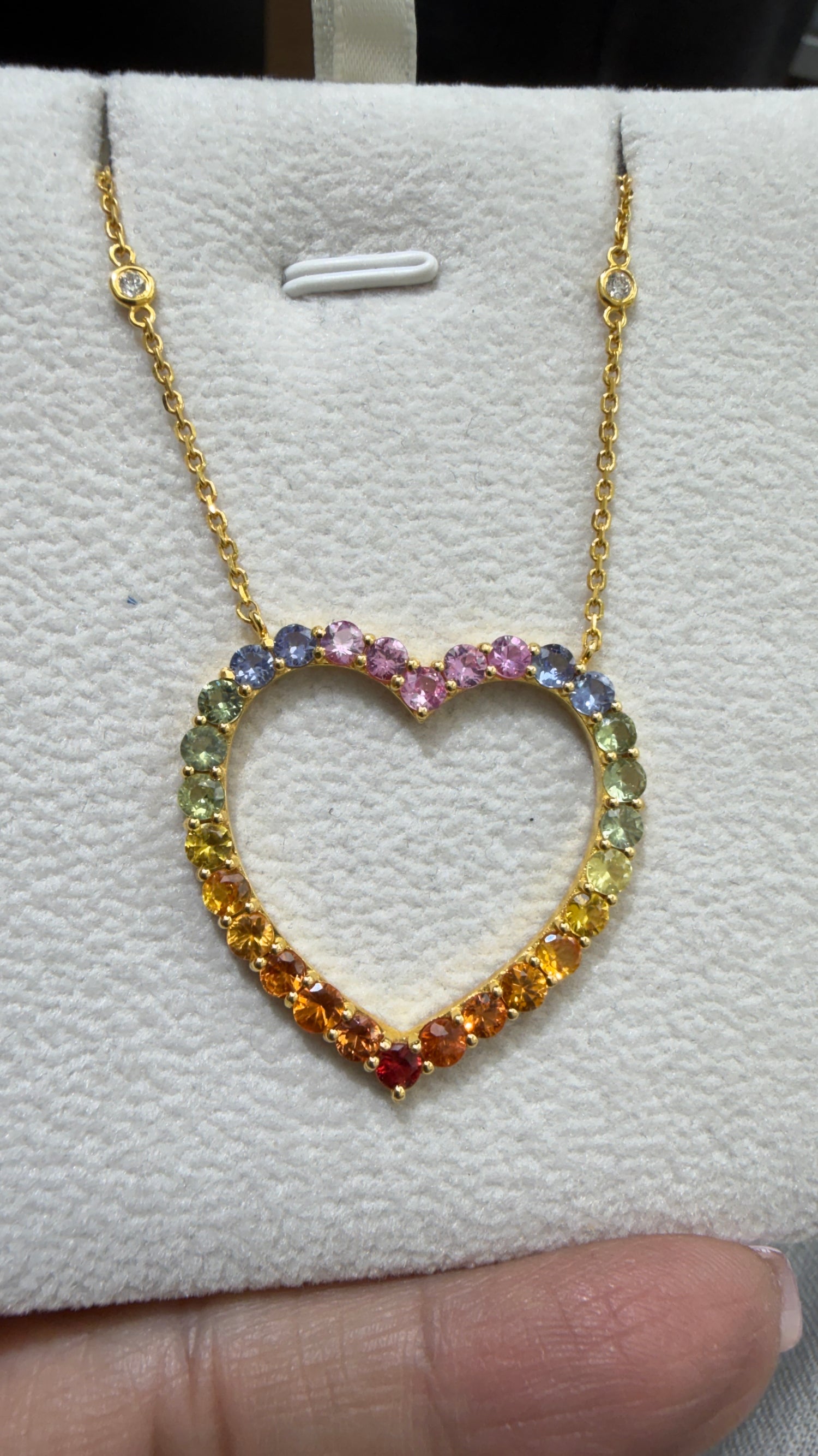 18k Yellow Gold Necklace With Sapphire 18 inches