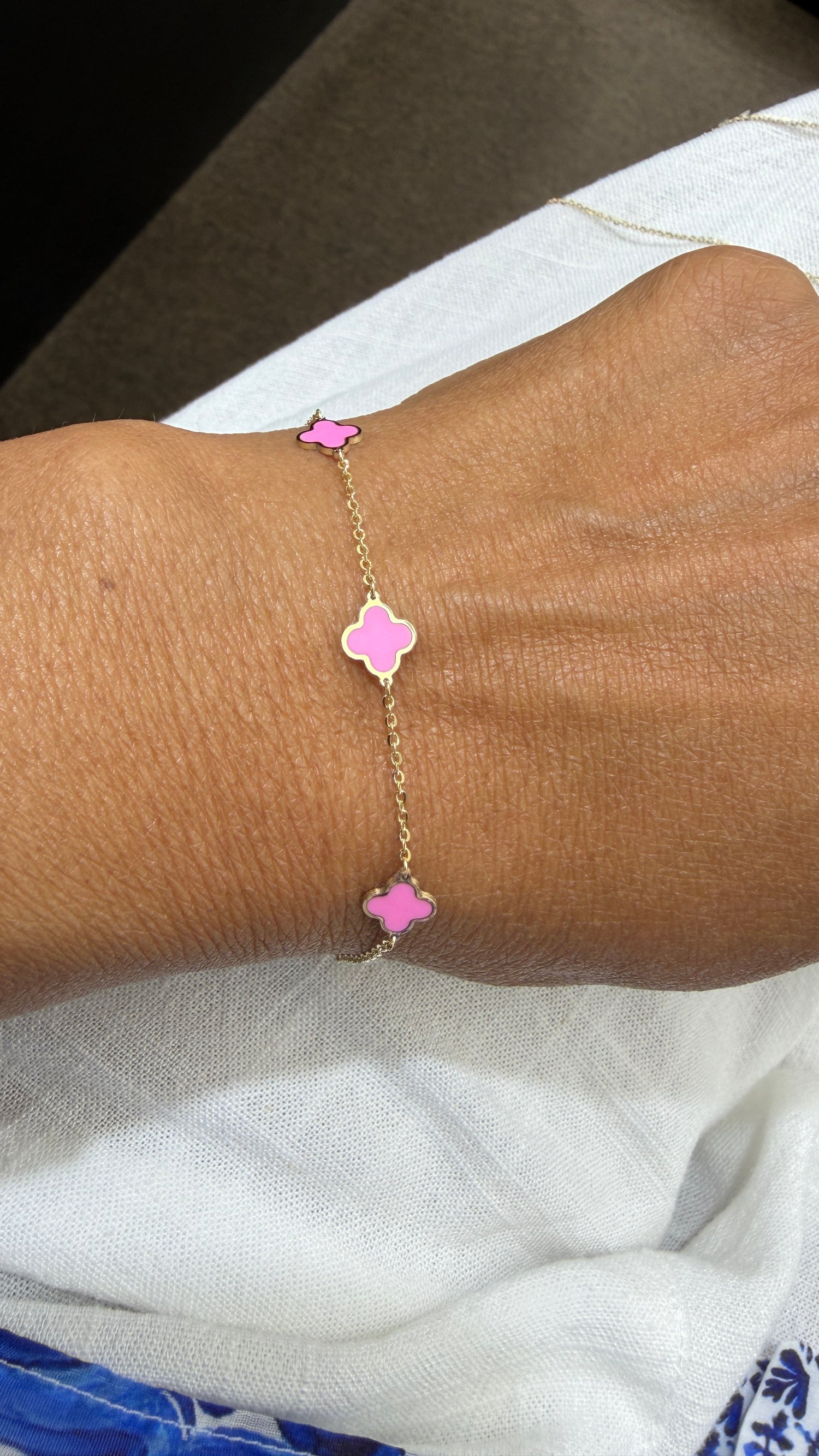 14k Yellow Gold Bracelet With Enamel 6.5-7 inches