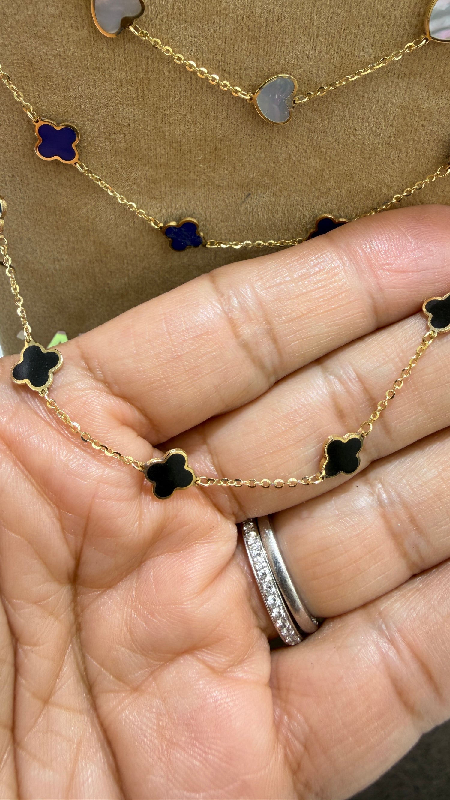 14k Yellow Gold Necklace With Onyx 16-18 inches