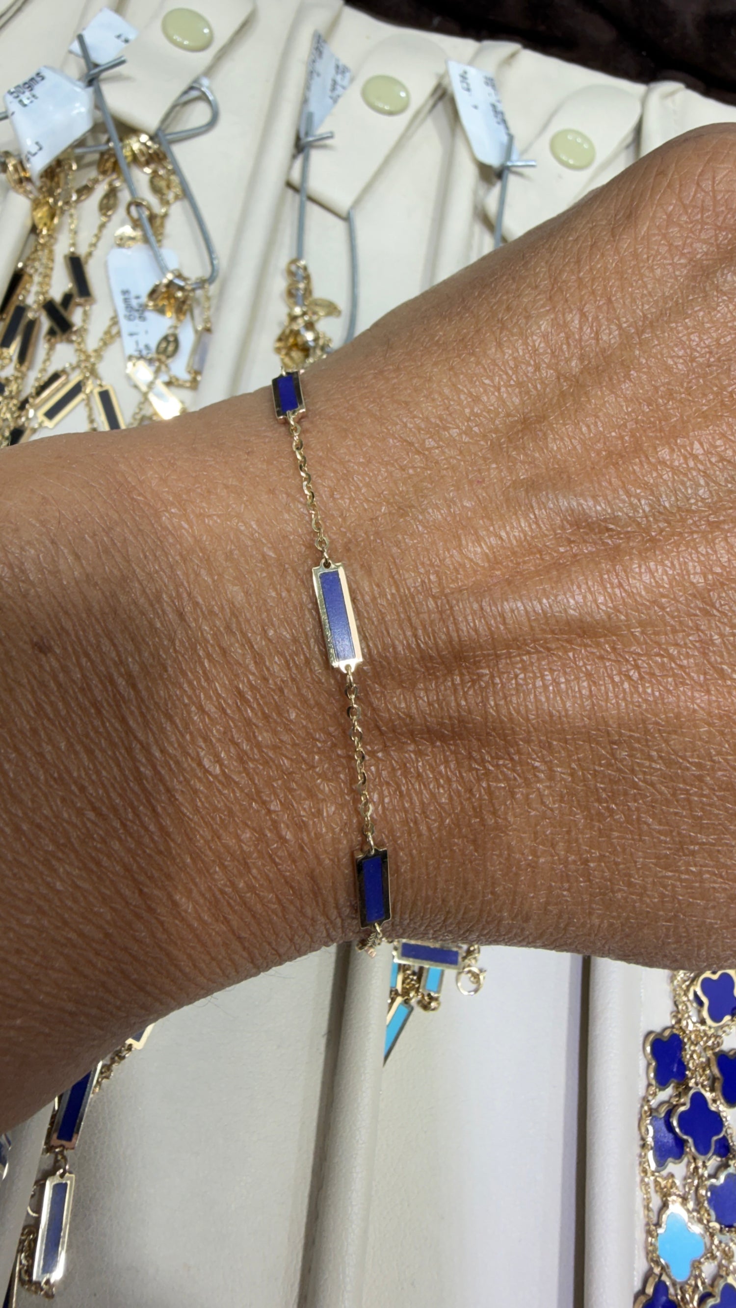 14k Yellow Gold Bracelet With Lapis Lazuli 7 inches