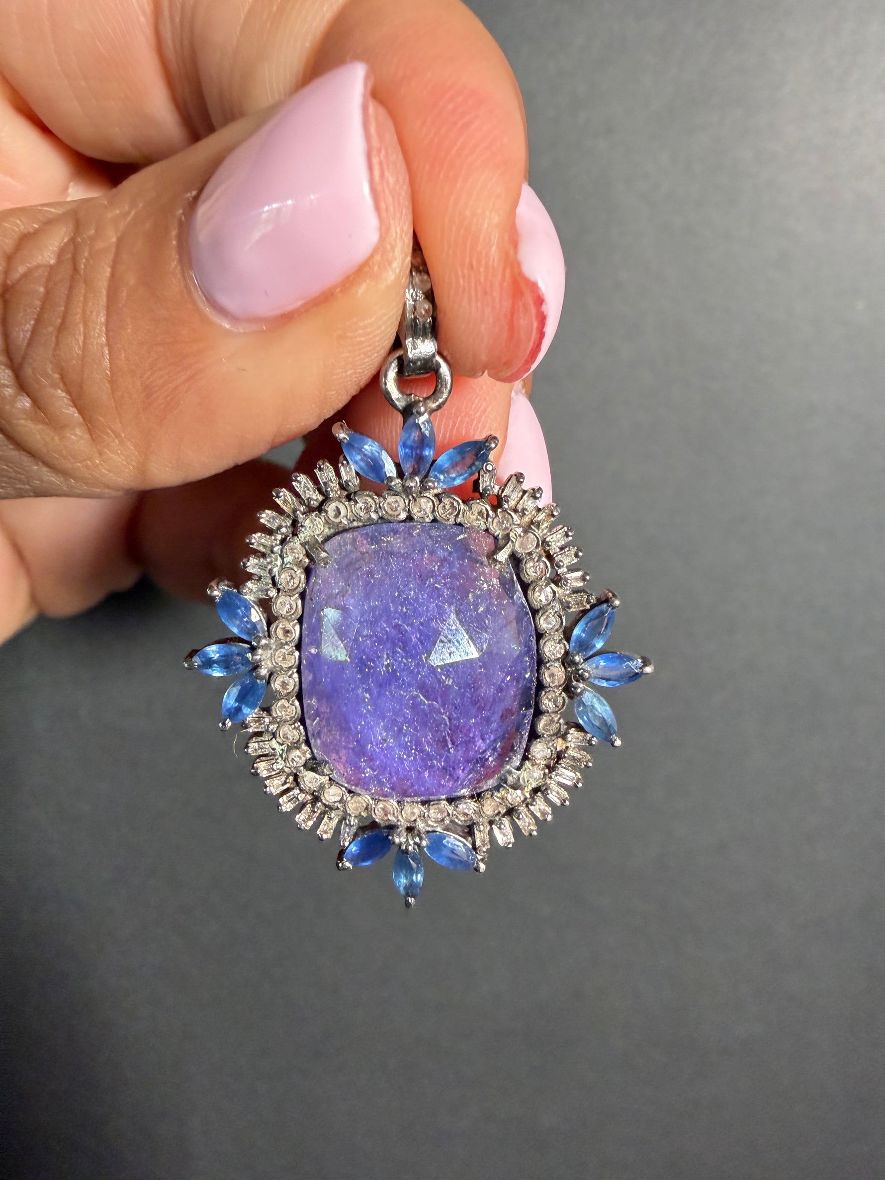 $250 Studio Selects | Ulka Rocks
