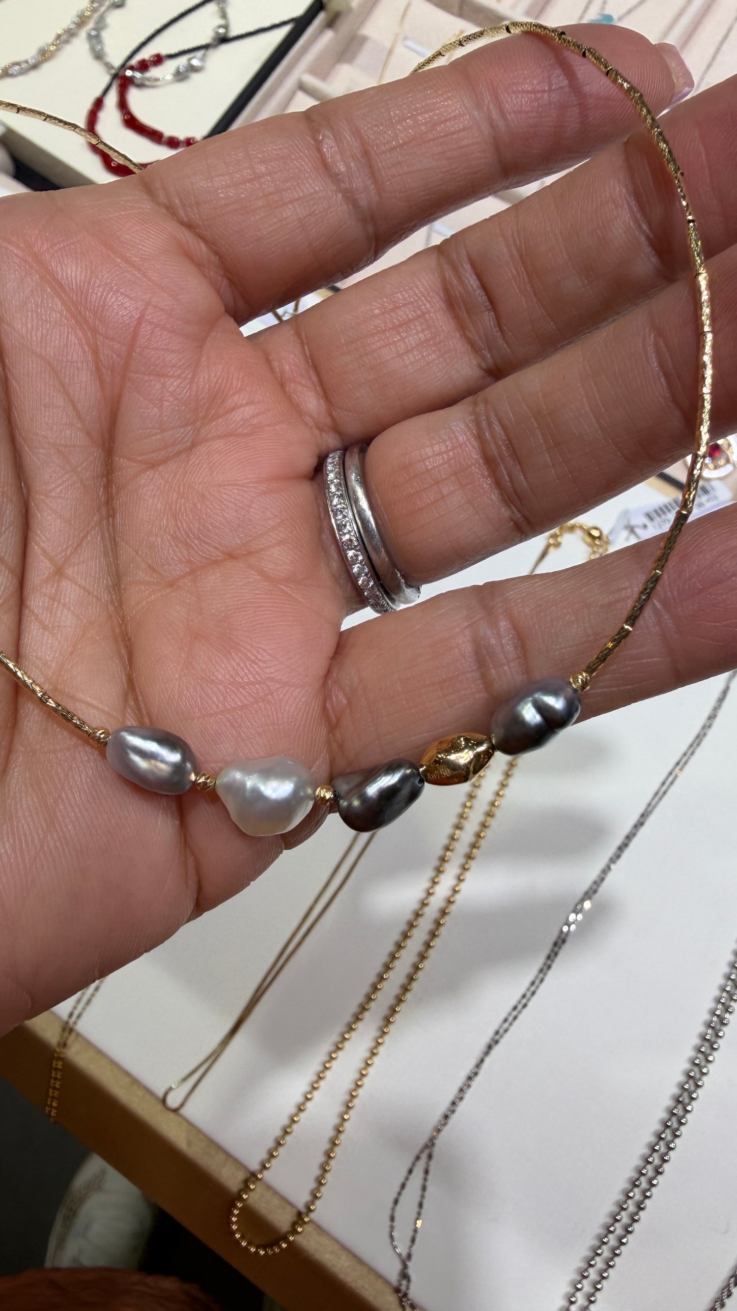 18k Yellow Gold Necklace With Tahitian Pearls 16 inches