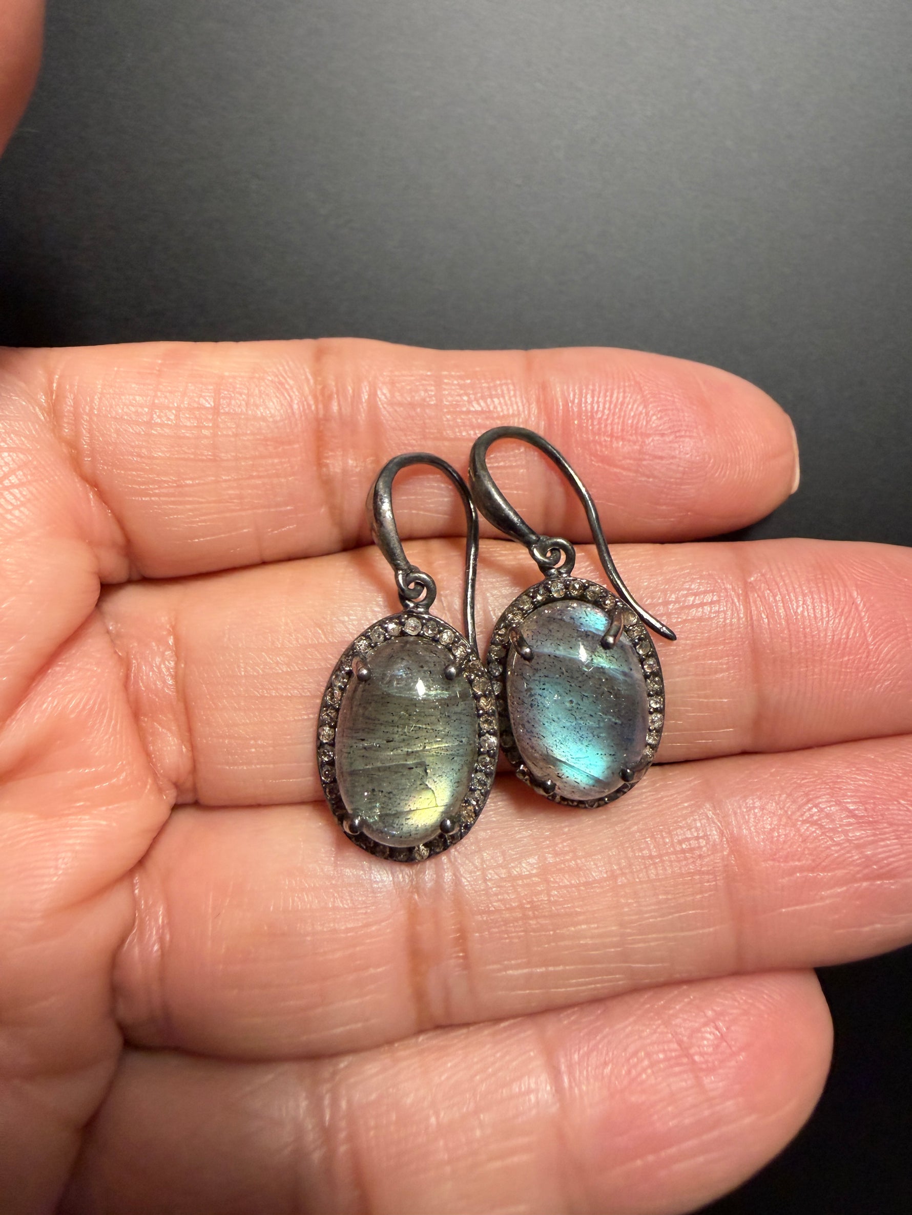 $200 Studio Selects | Ulka Rocks