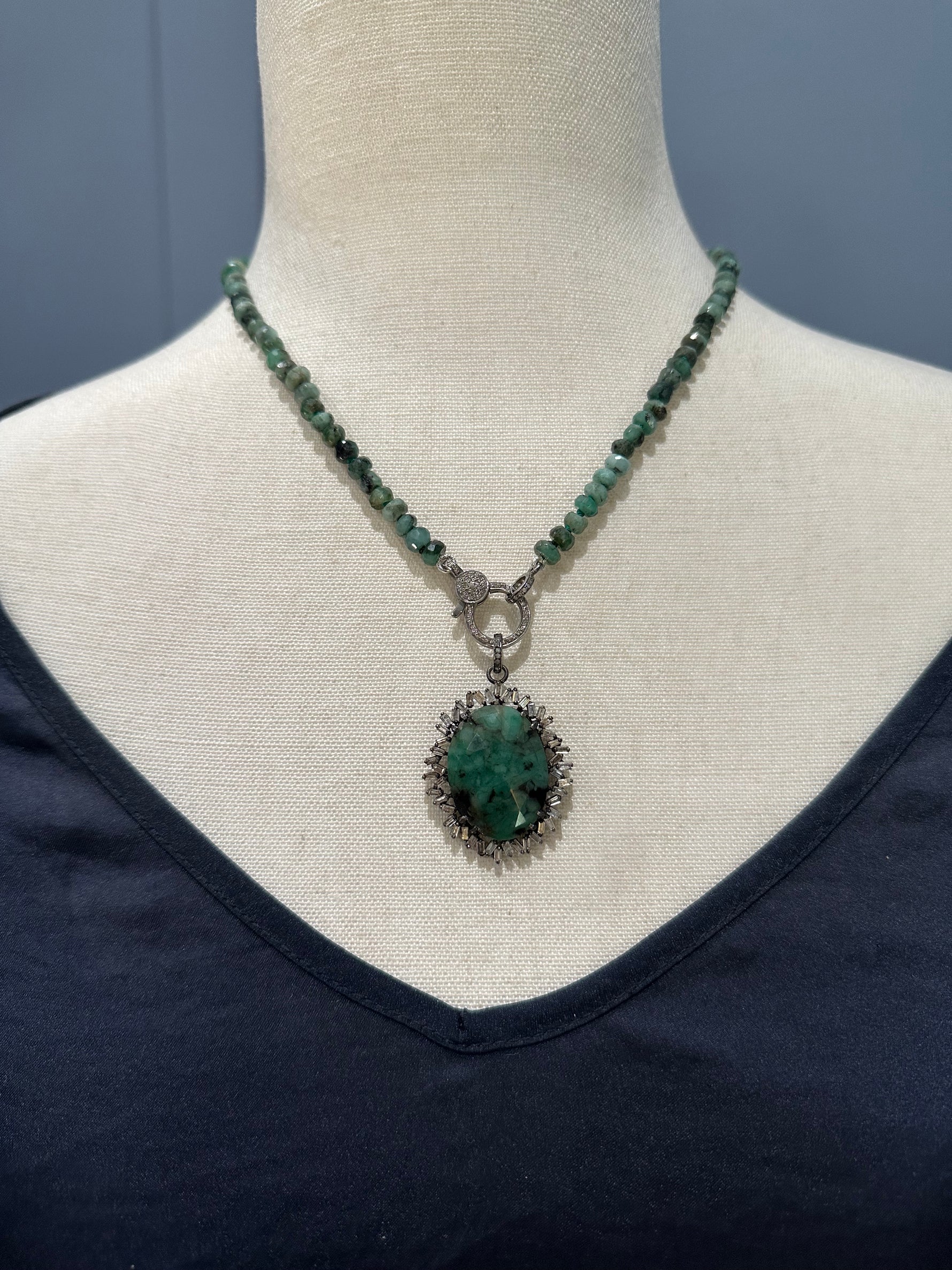 Natural Green Emerald Gemstone Diamond Combo | Ulka Rocks