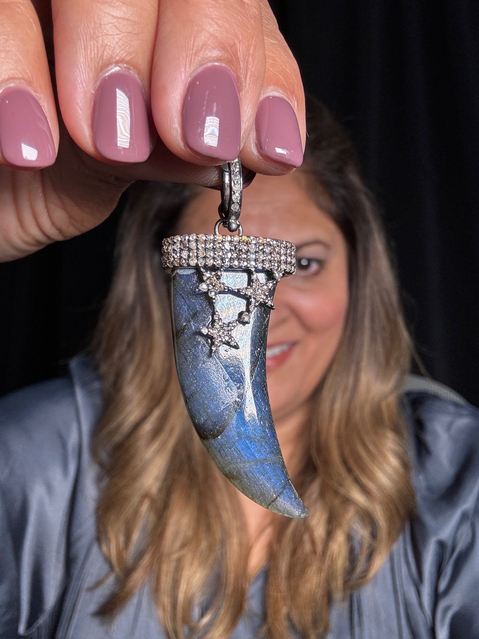 Green Labradorite Horn Pendant | Ulka Rocks