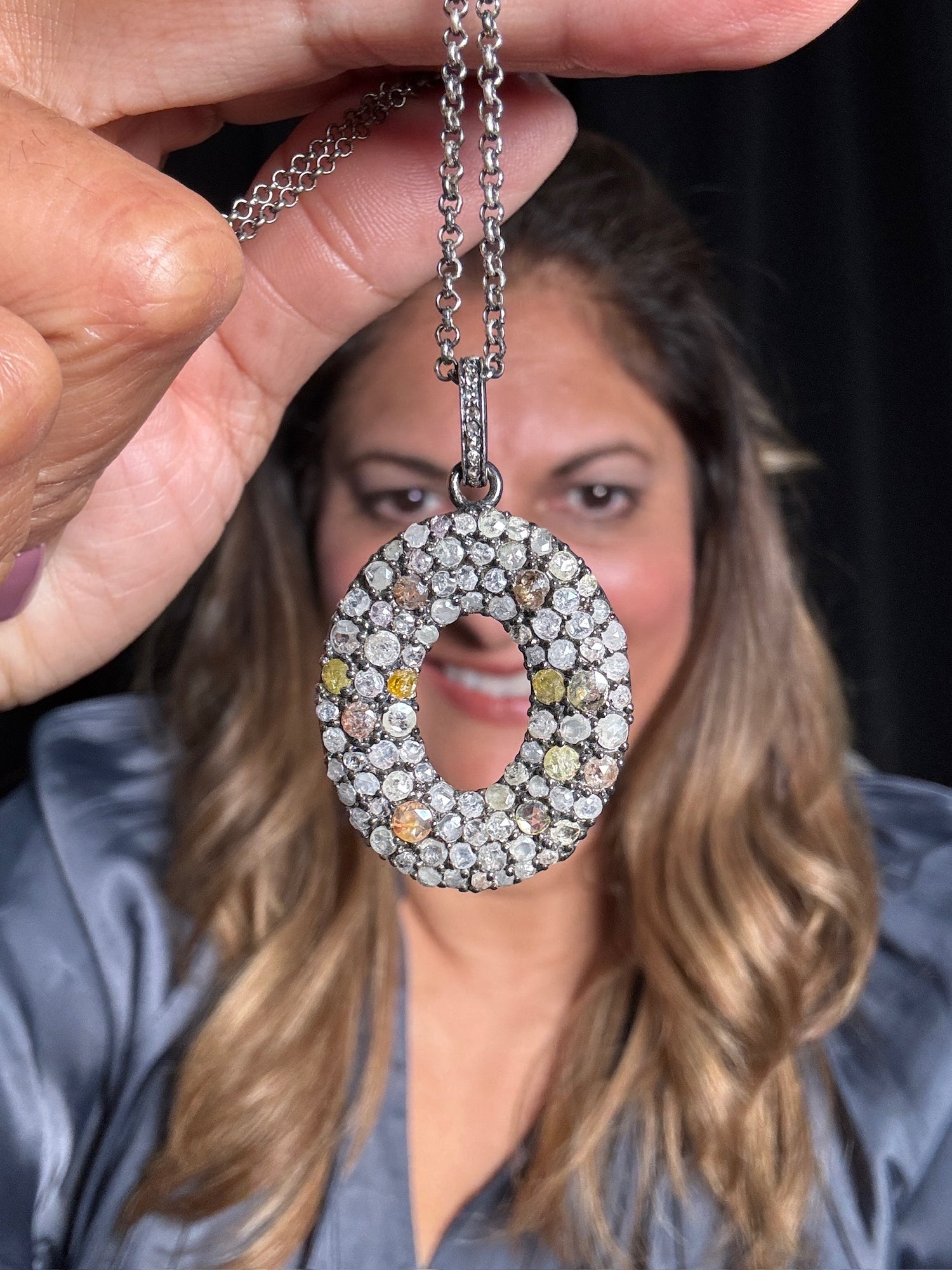 Diamond Oval Necklace | Ulka Rocks