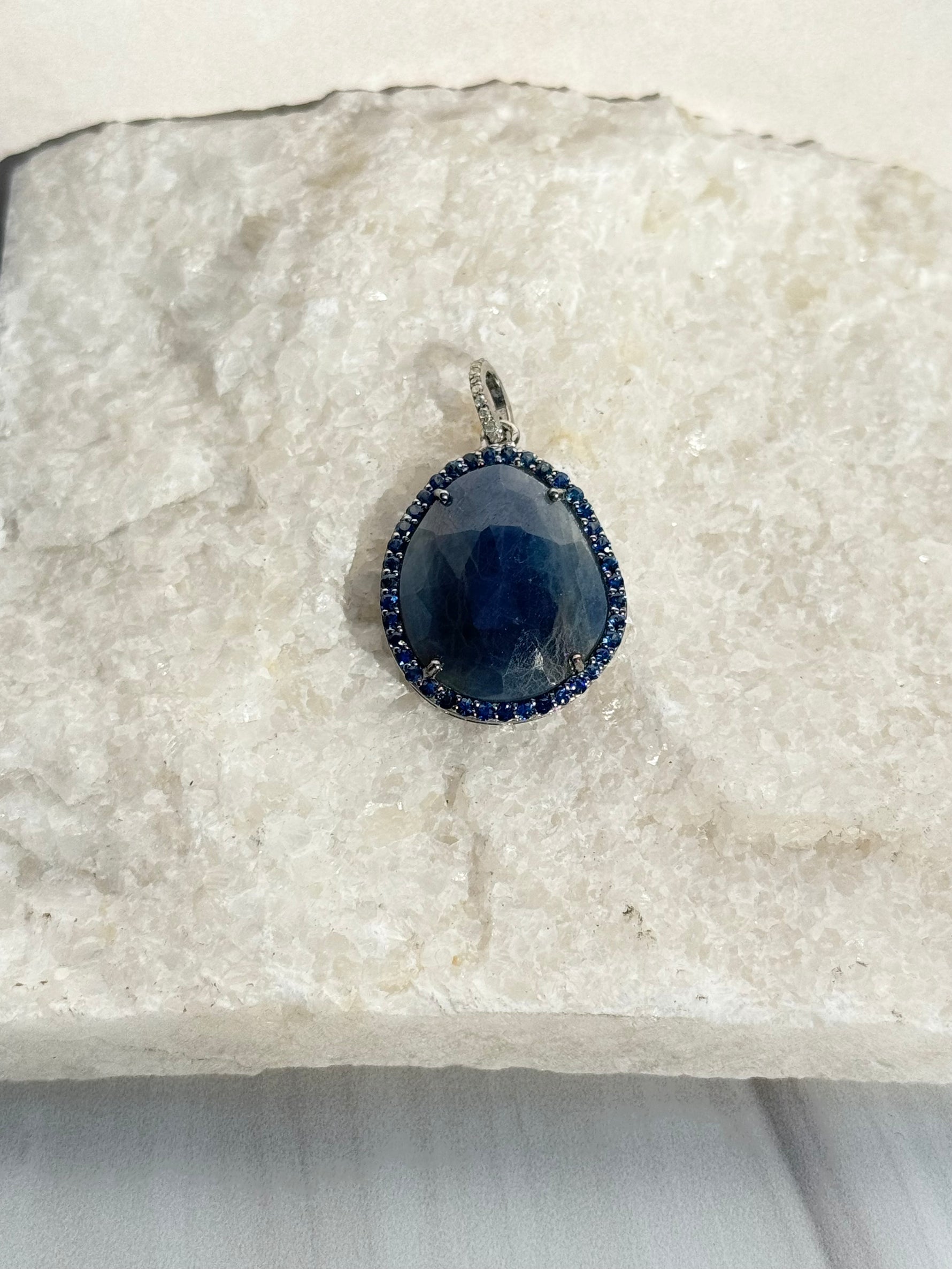 Raw To Radiant Blue Blue Sapphire Pendant | Ulka Rocks