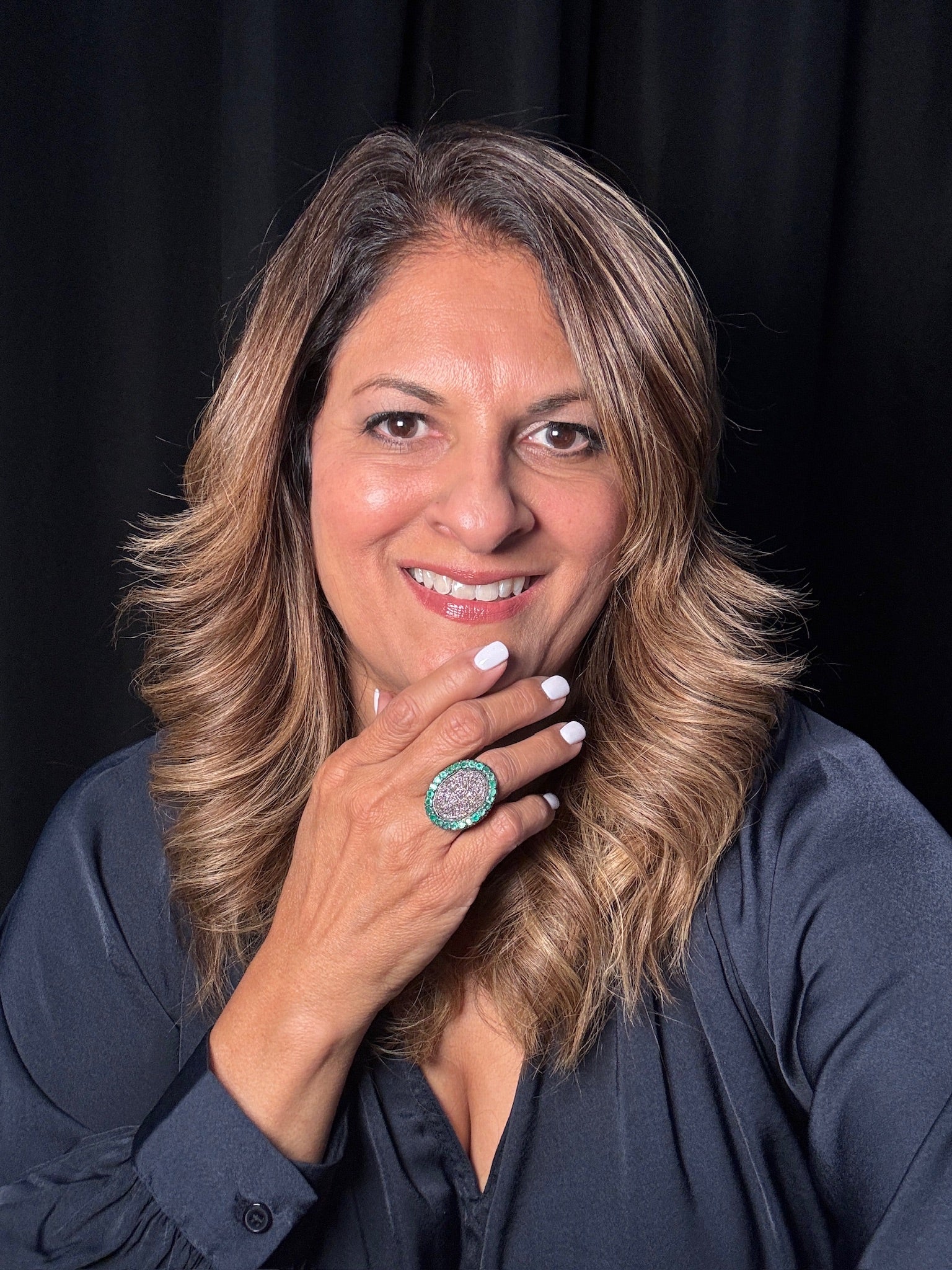 Diamond and Green Emerald Ring | Ulka Rocks