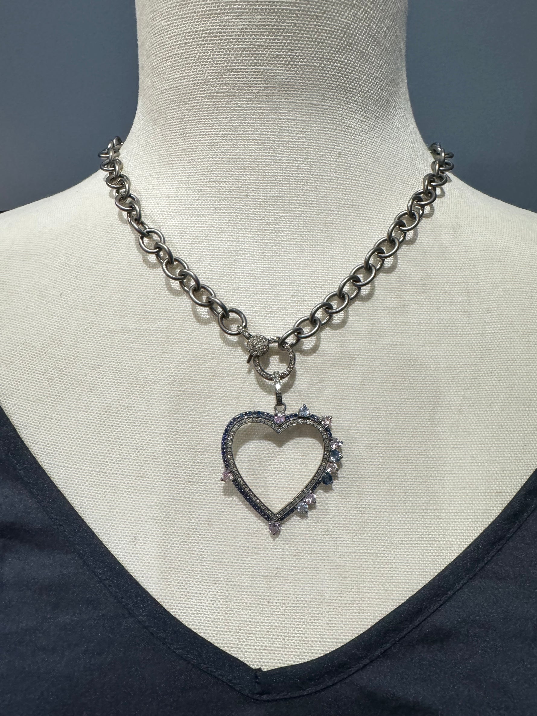 Sapphire Diamond Heart - Blue | Ulka Rocks