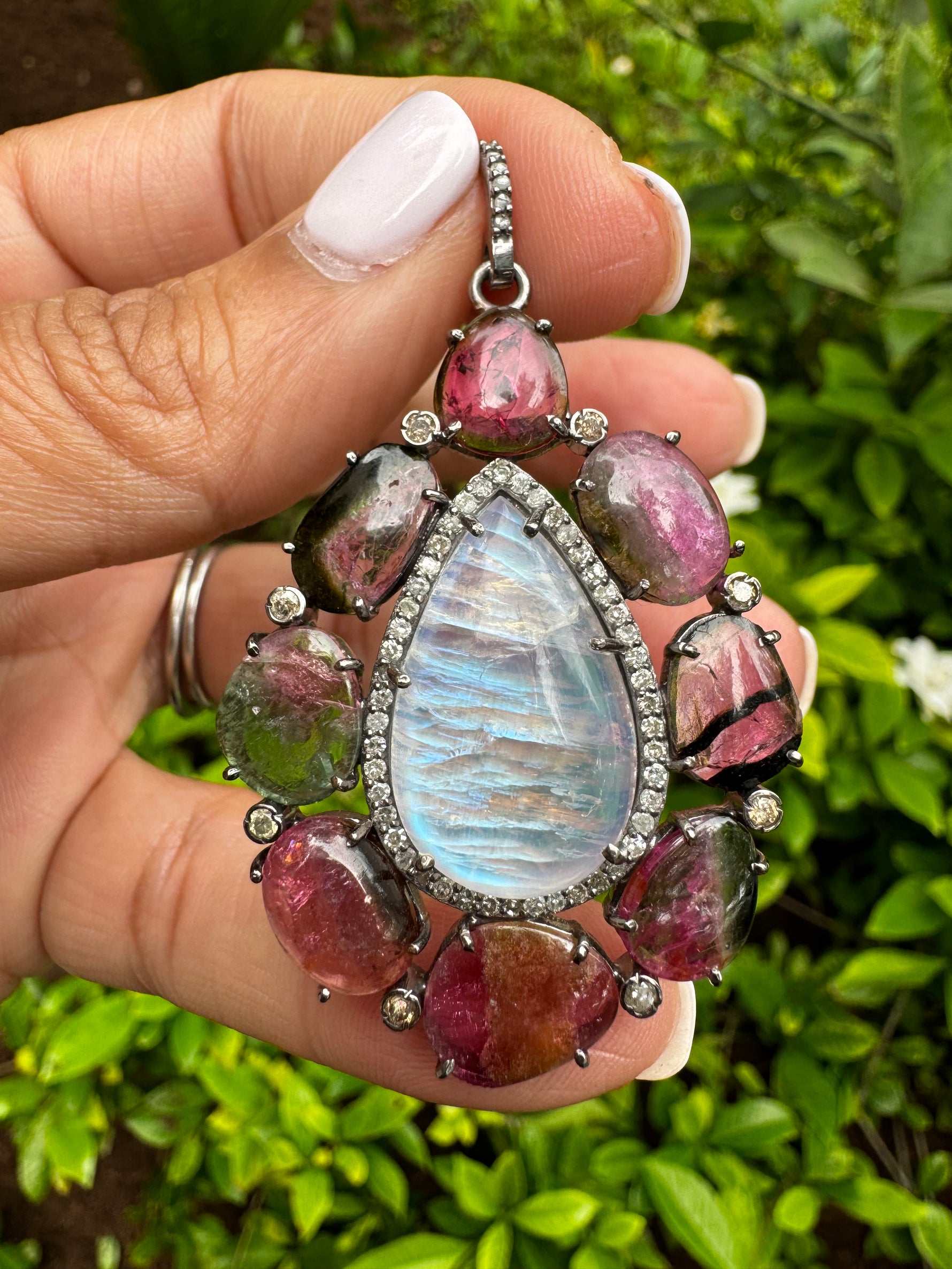 Custom Orders - Raina | Ulka Rocks