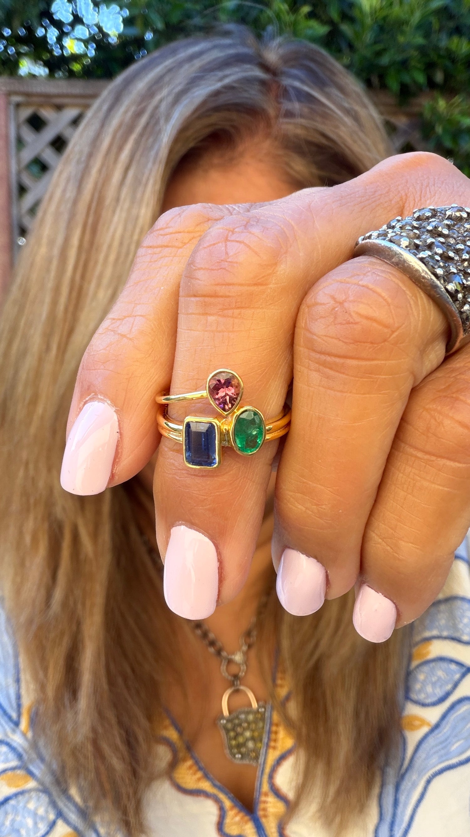 14k Yellow Gold Ring With Sapphire And Emerald Size 6