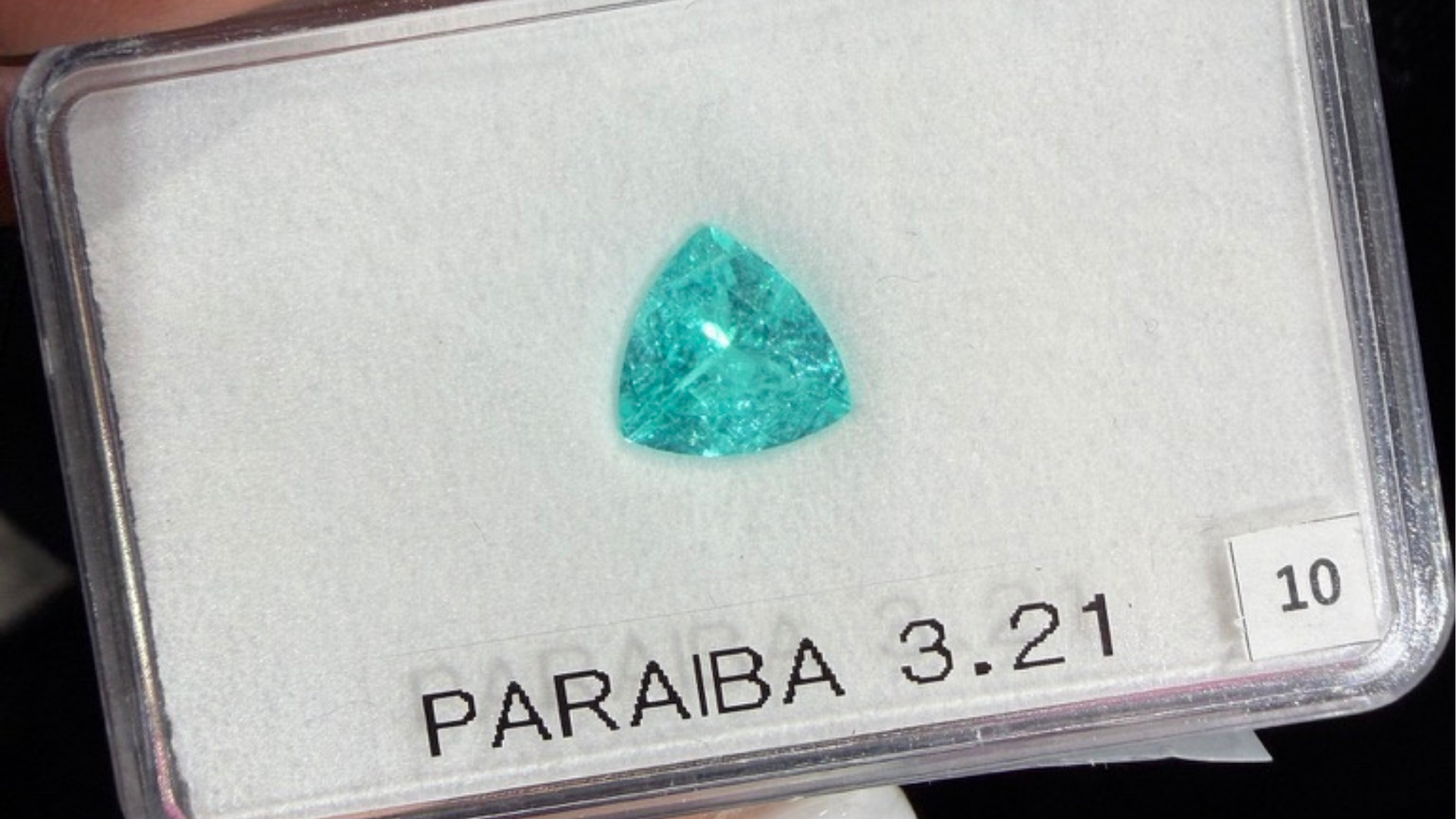 Paraiba Tourmaline Value Guide: What Makes It the World's Most Valuable Tourmaline