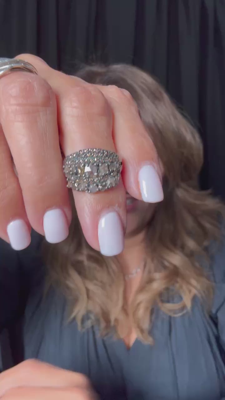 Colored Diamond Ring | Refined Daily Wear | Timeless Light