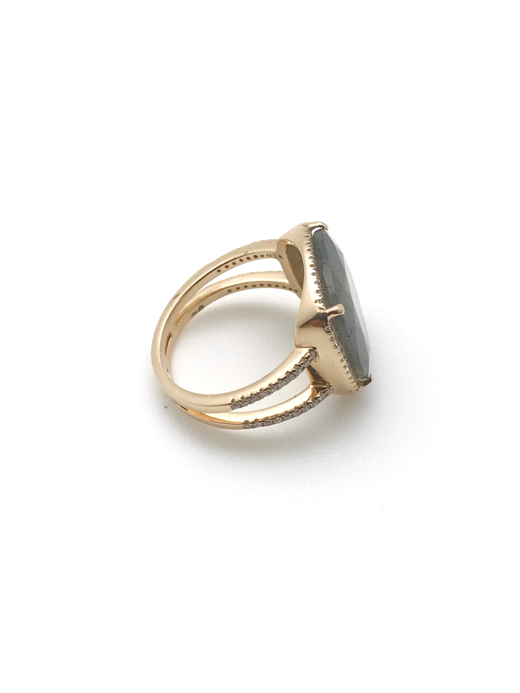 Diamond Blue Labradorite Ring in 14K Gold | Ulka Rocks
